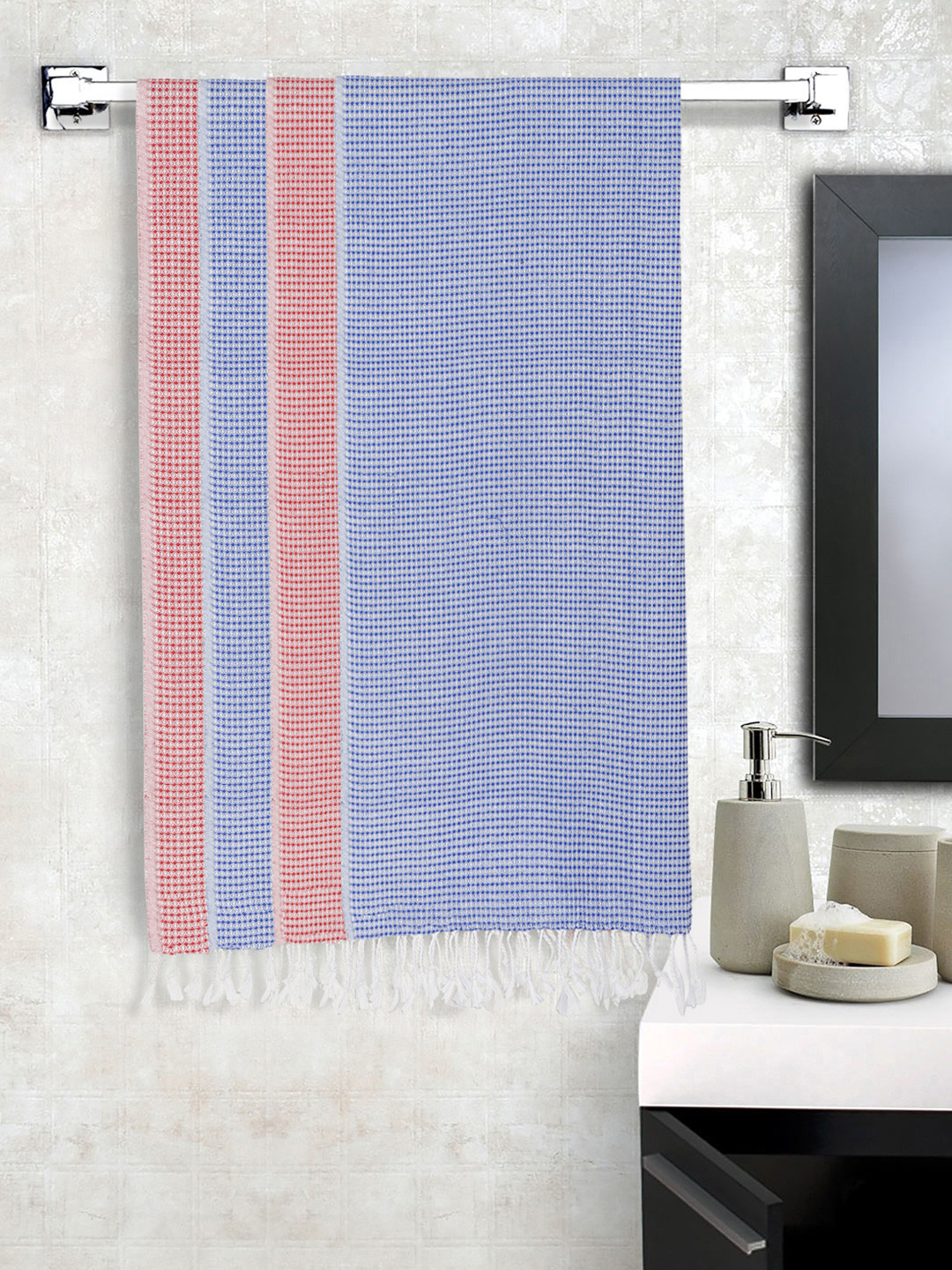 

KLOTTHE Red & Blue 4 Pieces Checked Pure Cotton Bath Towels