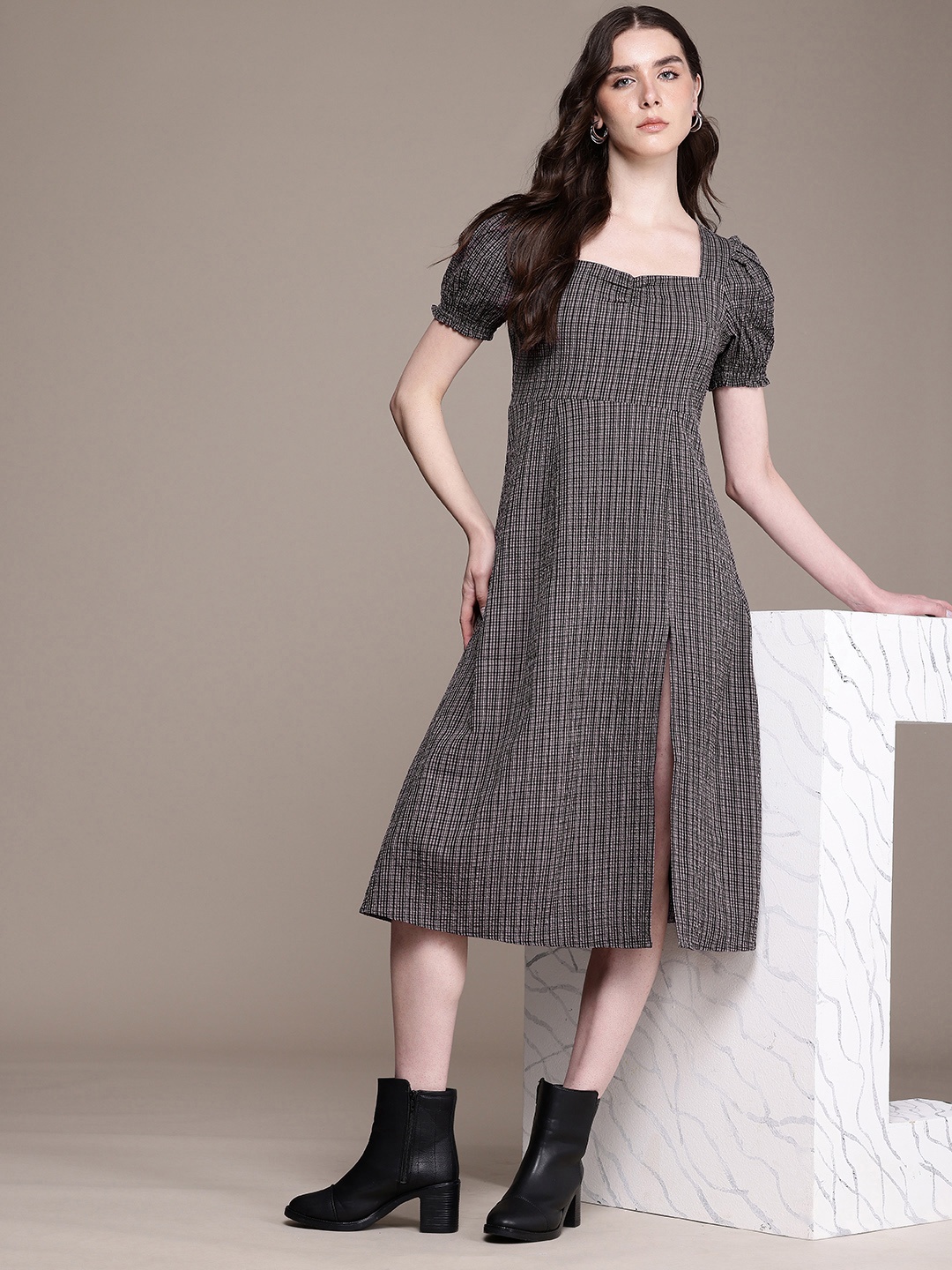 

Roadster Checked Puff Sleeve Crepe Fit & Flare Midi Dress, Grey