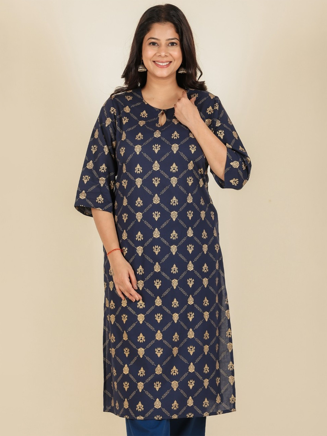 

Aramya Floral Printed Keyhole Neck Pure Cotton Straight Kurta, Navy blue