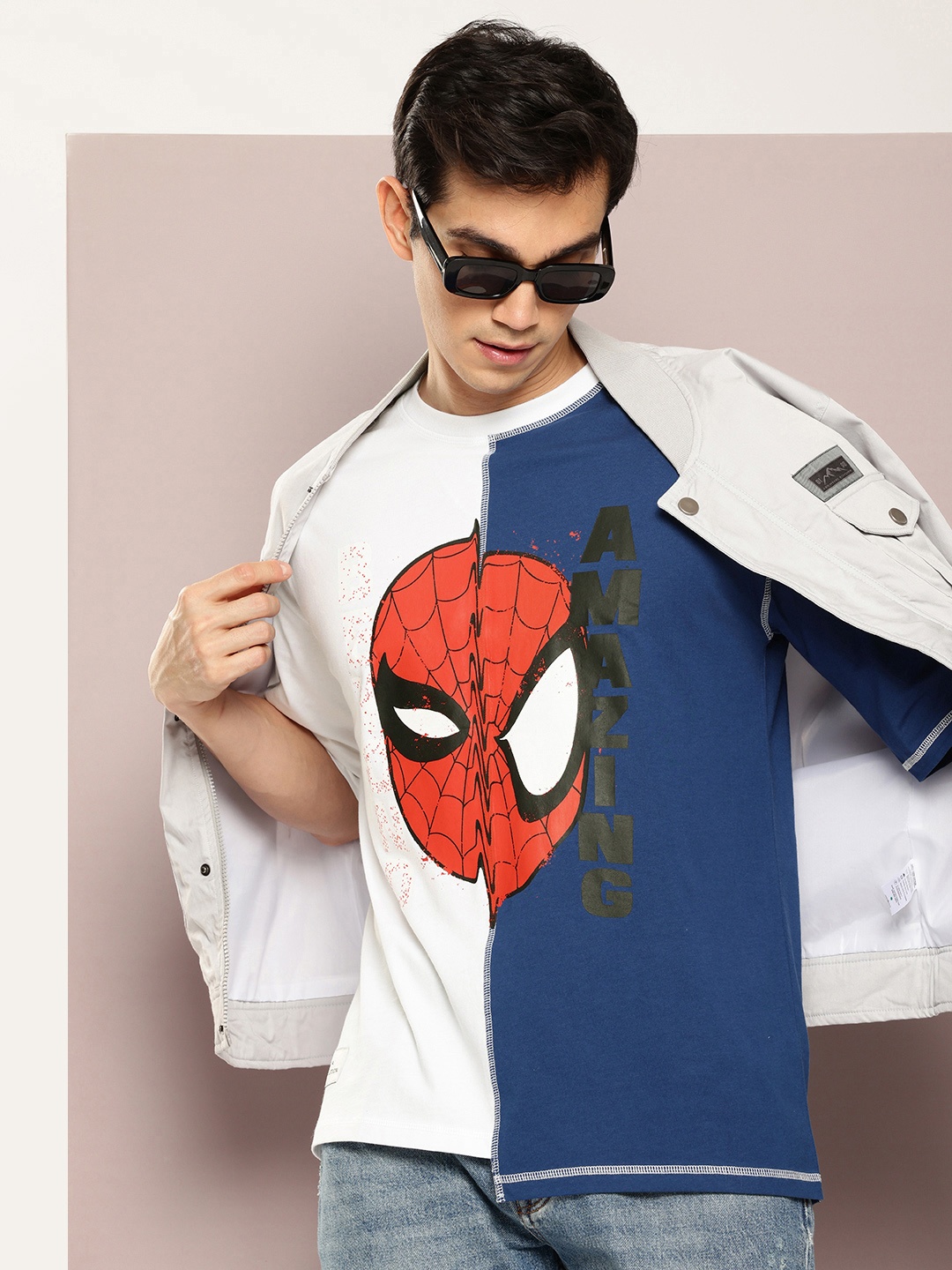 

Kook N Keech Marvel Printed Drop-Shoulder Sleeves Oversized Pure Cotton T-shirt, Navy blue