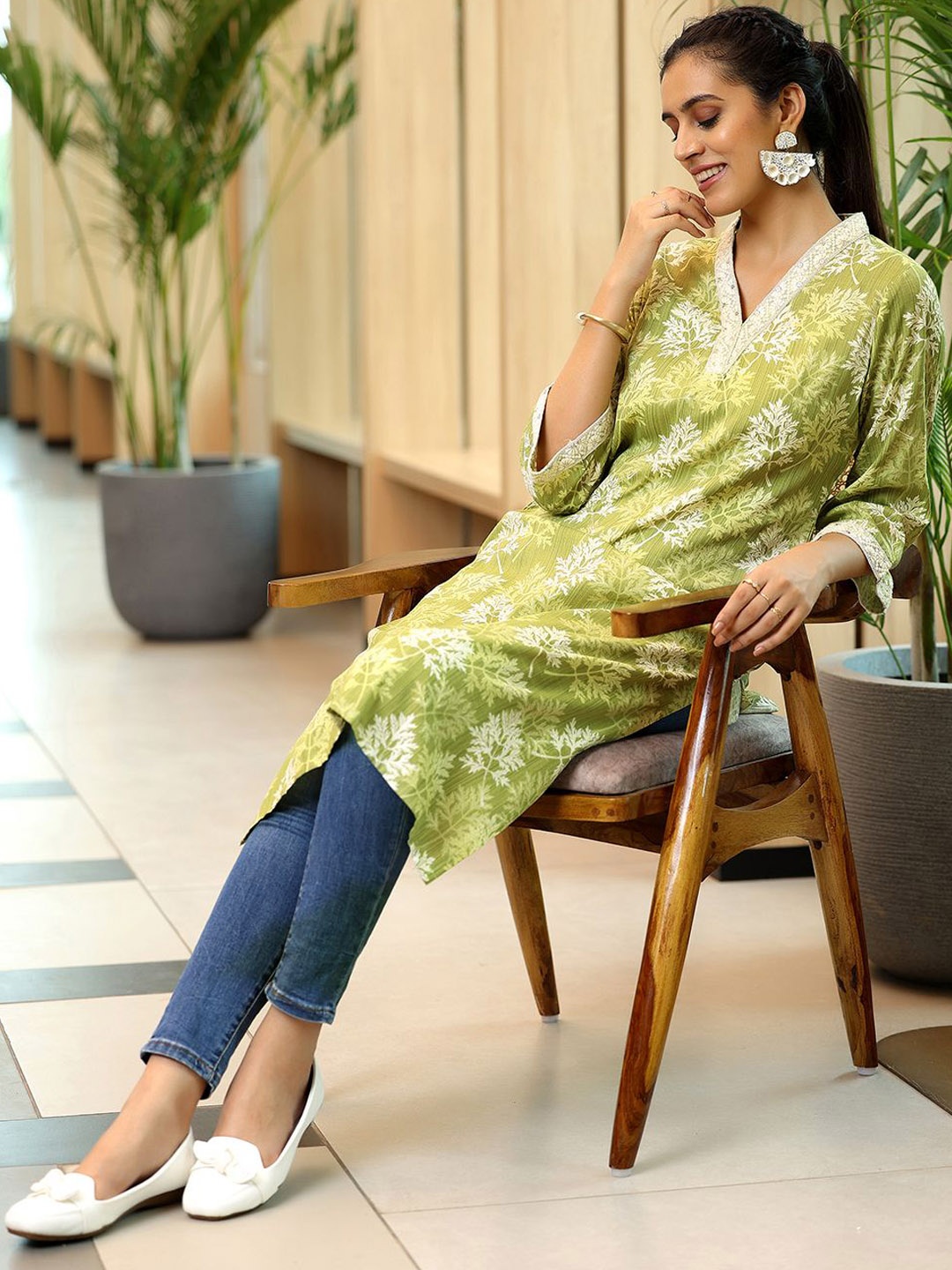 

Libas Floral Printed Sequinned Cotton Kurta, Green