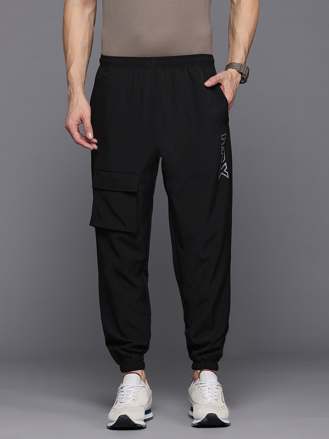 

HRX by Hrithik Roshan Men Rapid-Dry Lifestyle Joggers, Black