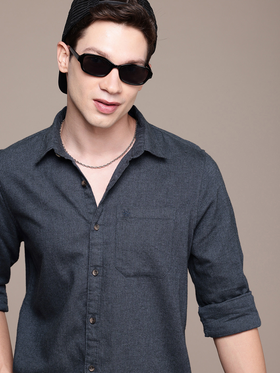 

WROGN Pure Cotton Opaque Casual Shirt, Navy blue