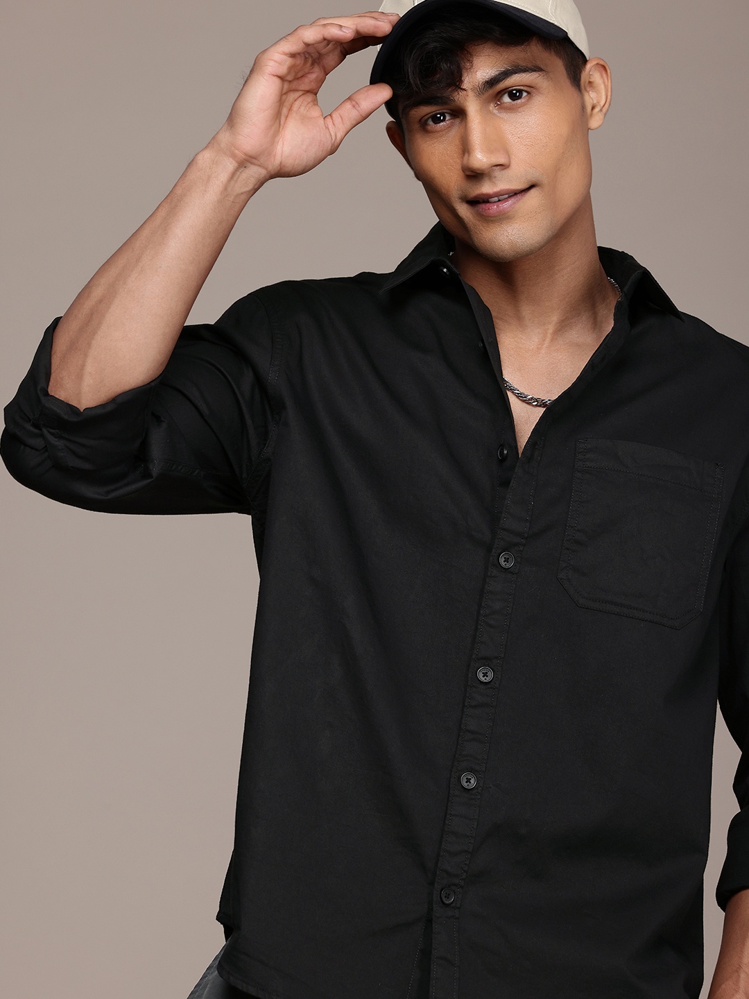 

WROGN Pure Cotton Comfort Fit Casual Shirt, Black