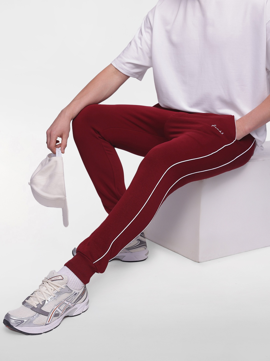 

FCUK Men Piping Detailed Joggers, Maroon