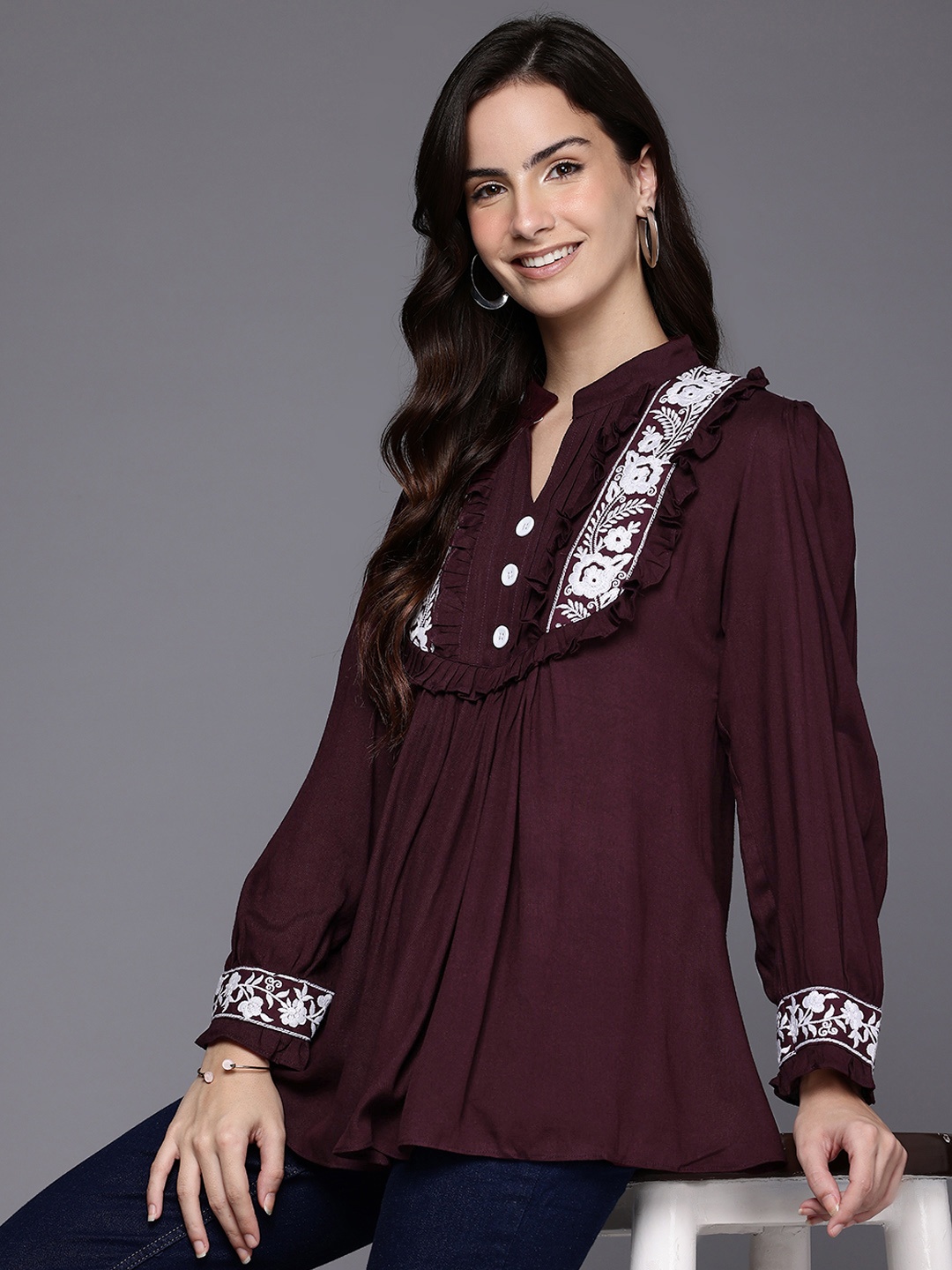 

Ironic Creation Embroidered Ruffles Top, Burgundy