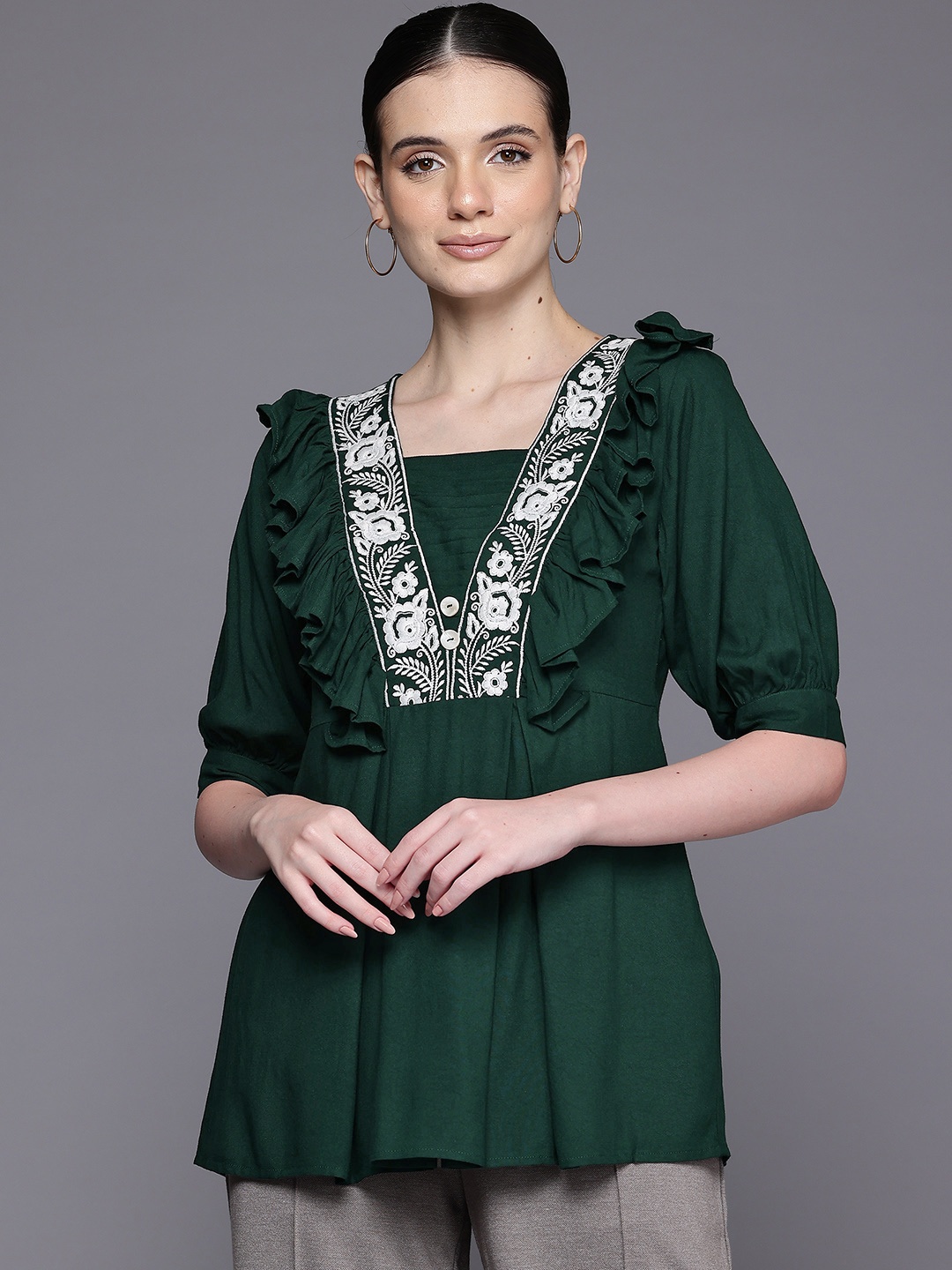 

Ironic Creation Floral Embroidered Top, Green