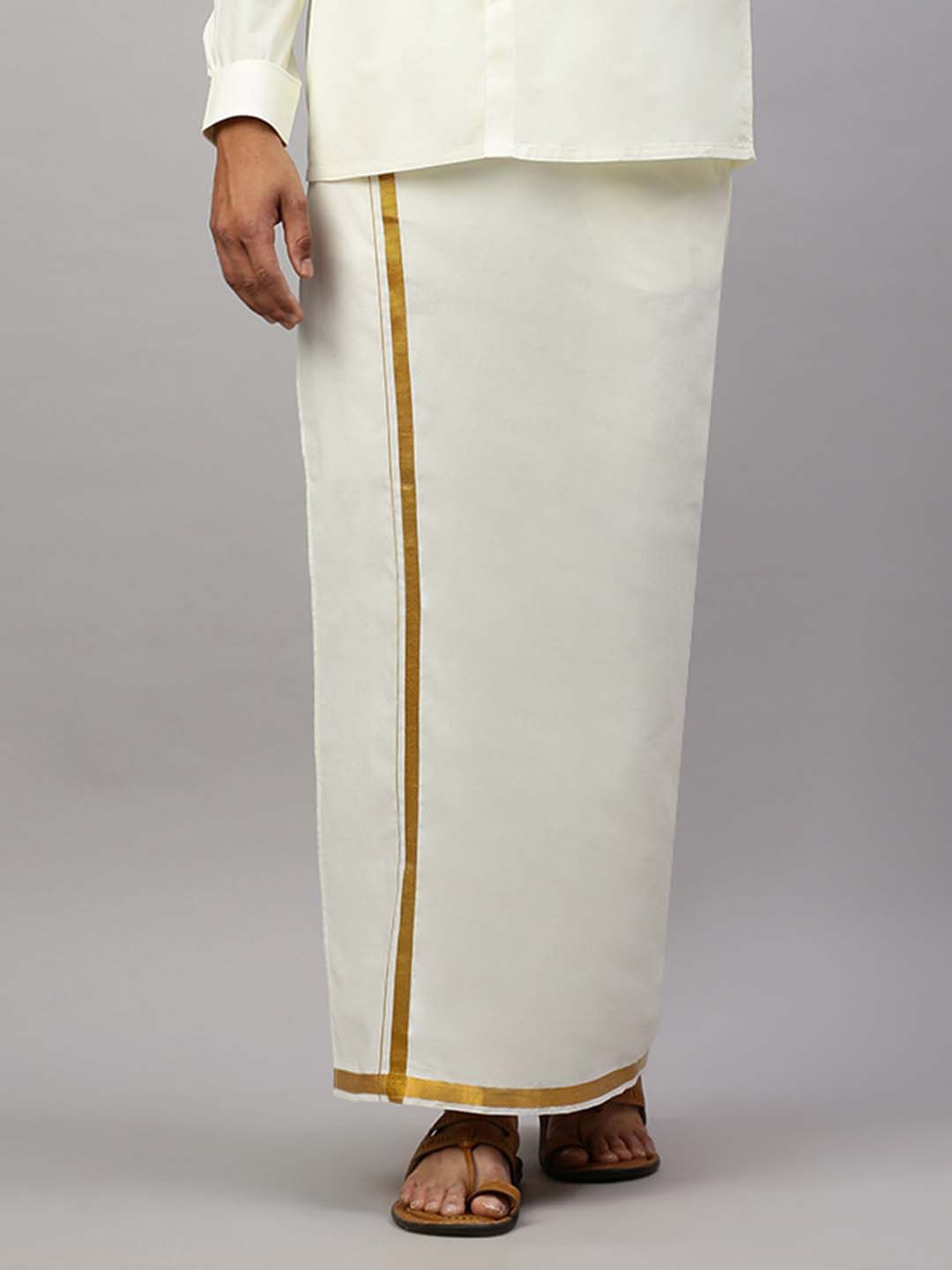 

Ramraj Men Solid Cotton Dhoti with Zari, Cream