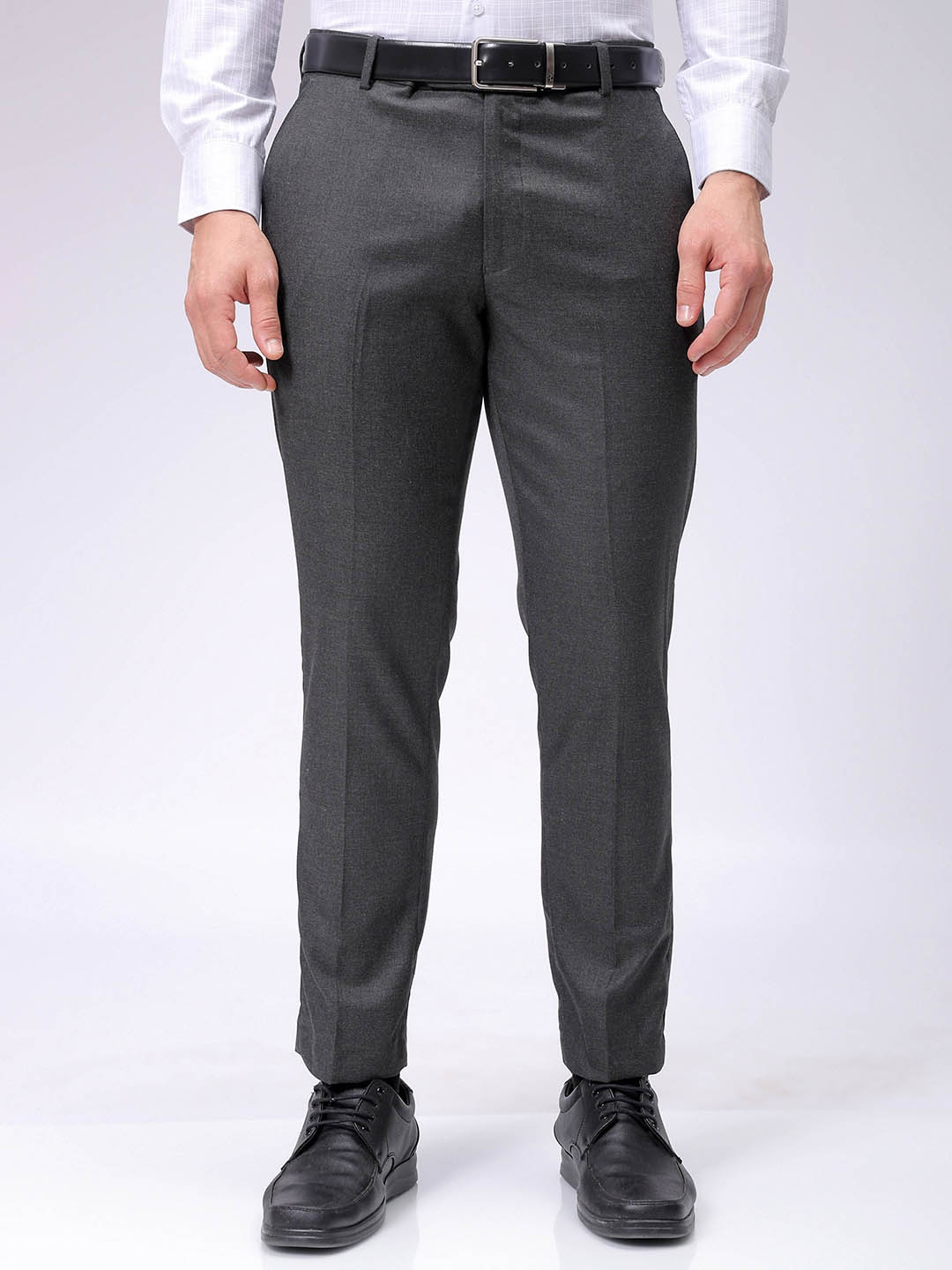 

The Indian Garage Co. X Luxe Men Slim Fit Formal Trousers, Charcoal