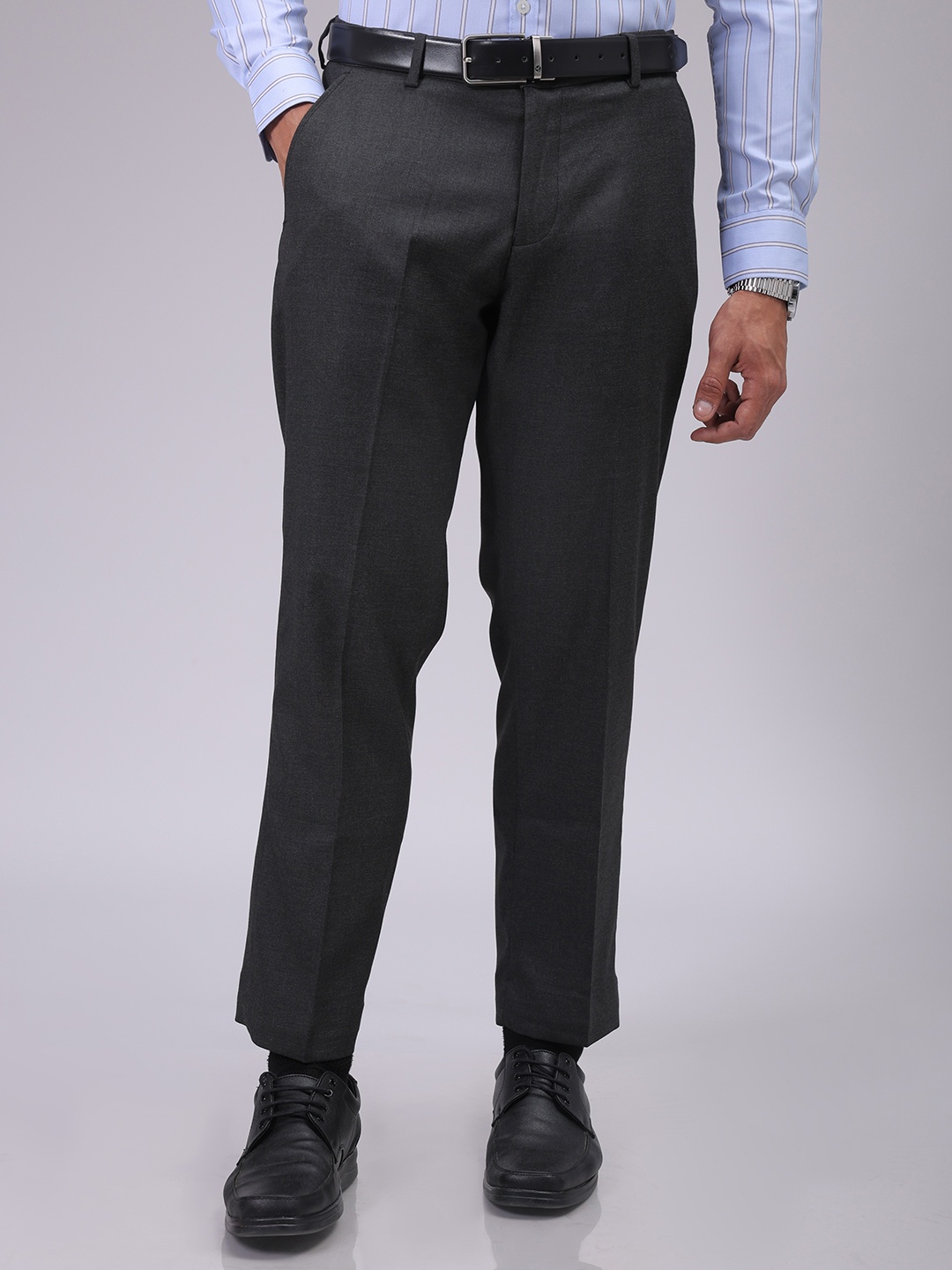 

The Indian Garage Co. X Luxe Men Formal Trousers, Charcoal