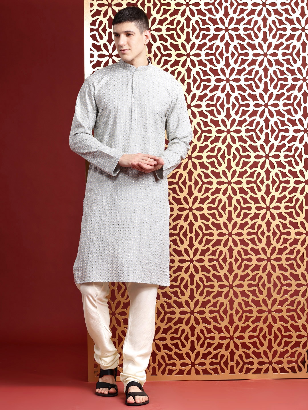 

MANQ Men Embroidered Sequinned Pure Cotton Kurta with Churidar, Grey