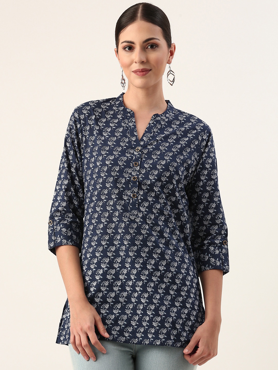 

AMUKTI Mandarin Collar Ethnic Motifs Cotton Tunic, Blue