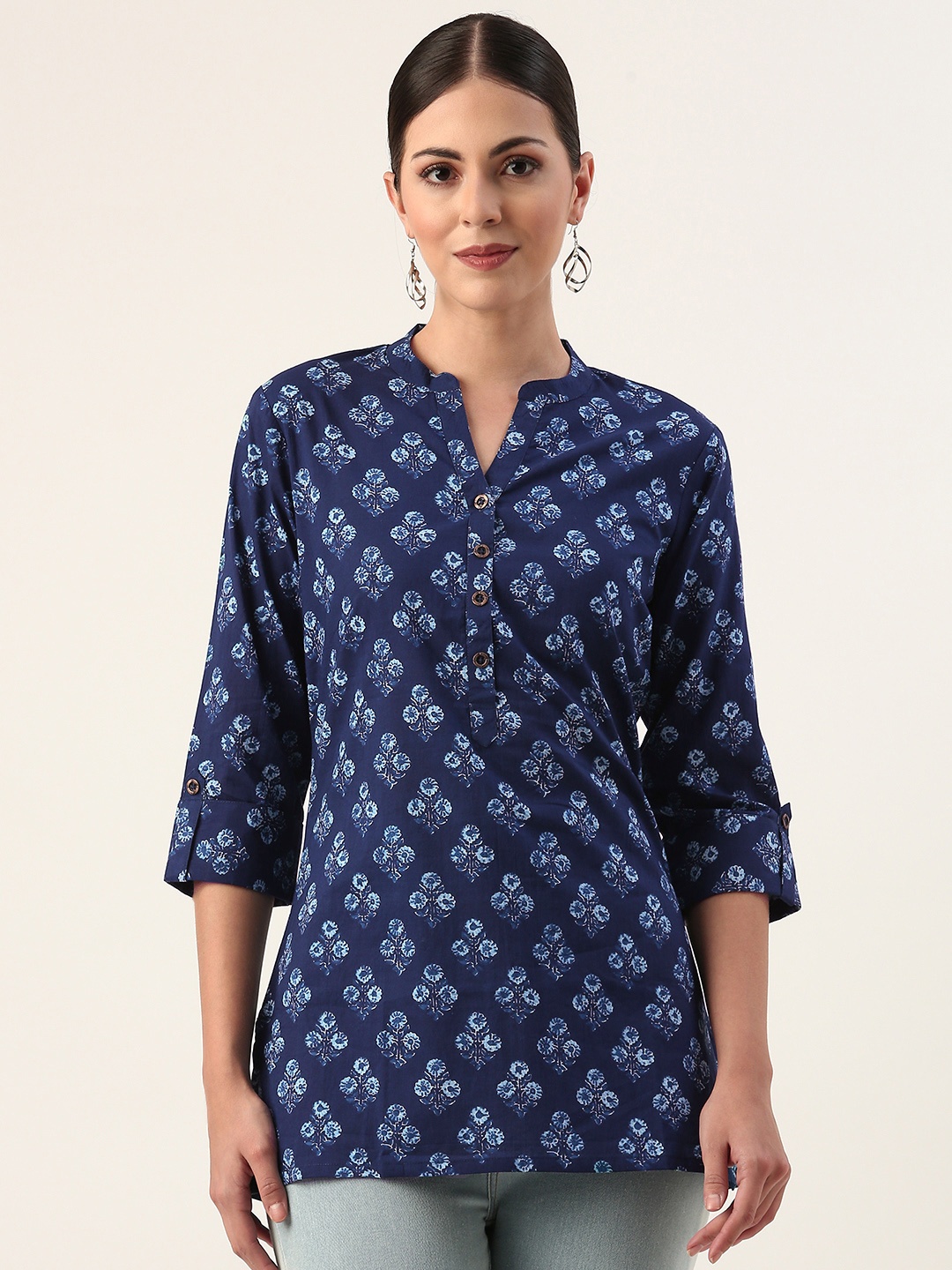 

AMUKTI Mandarin Collar Ethnic Motifs Cotton Tunic, Blue