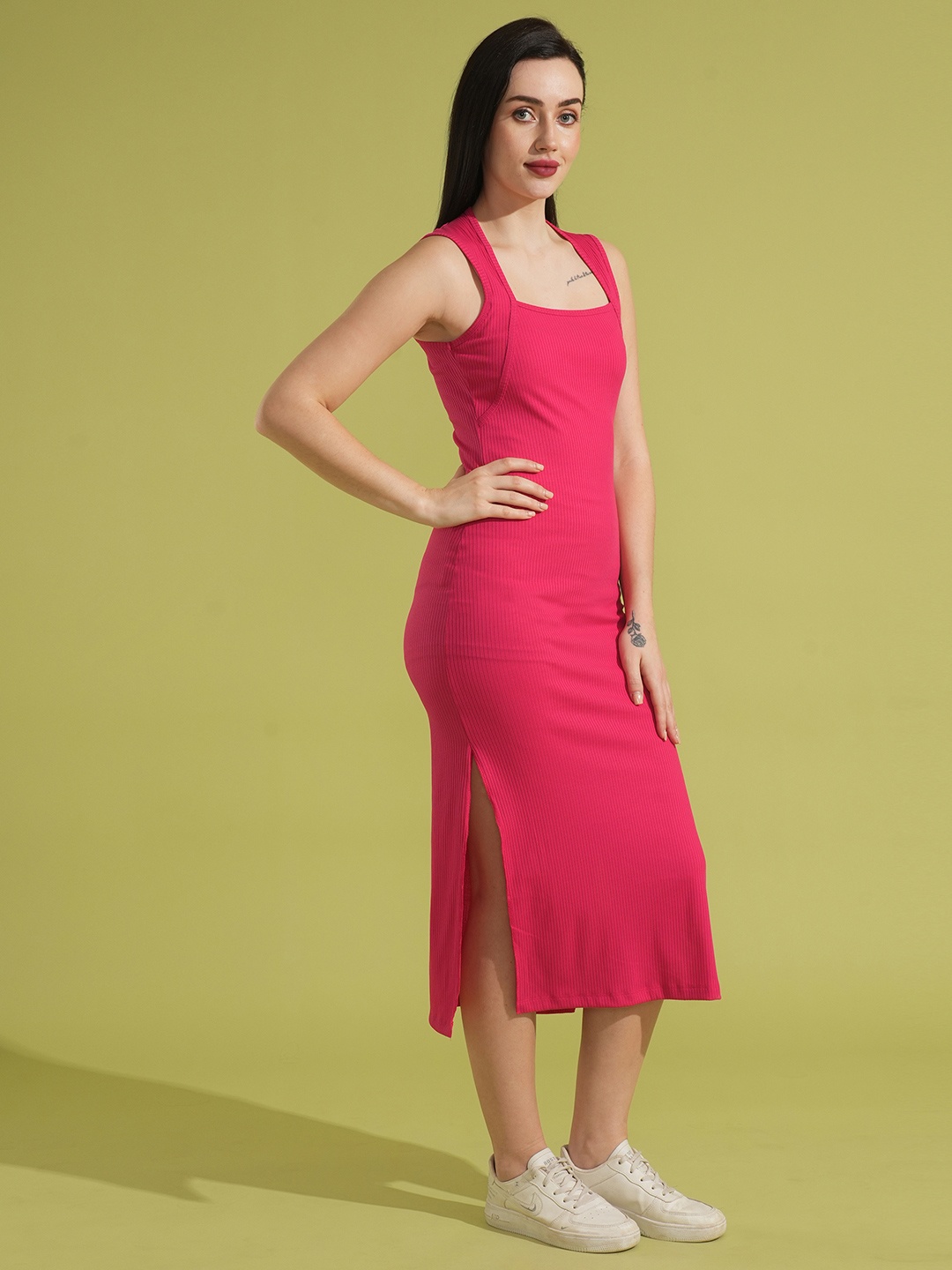 

Globus Ribbed Bodycon Midi Dress, Pink