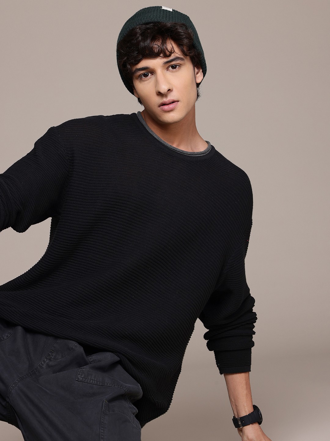 

Roadster Men Ribbed Pullover, Black