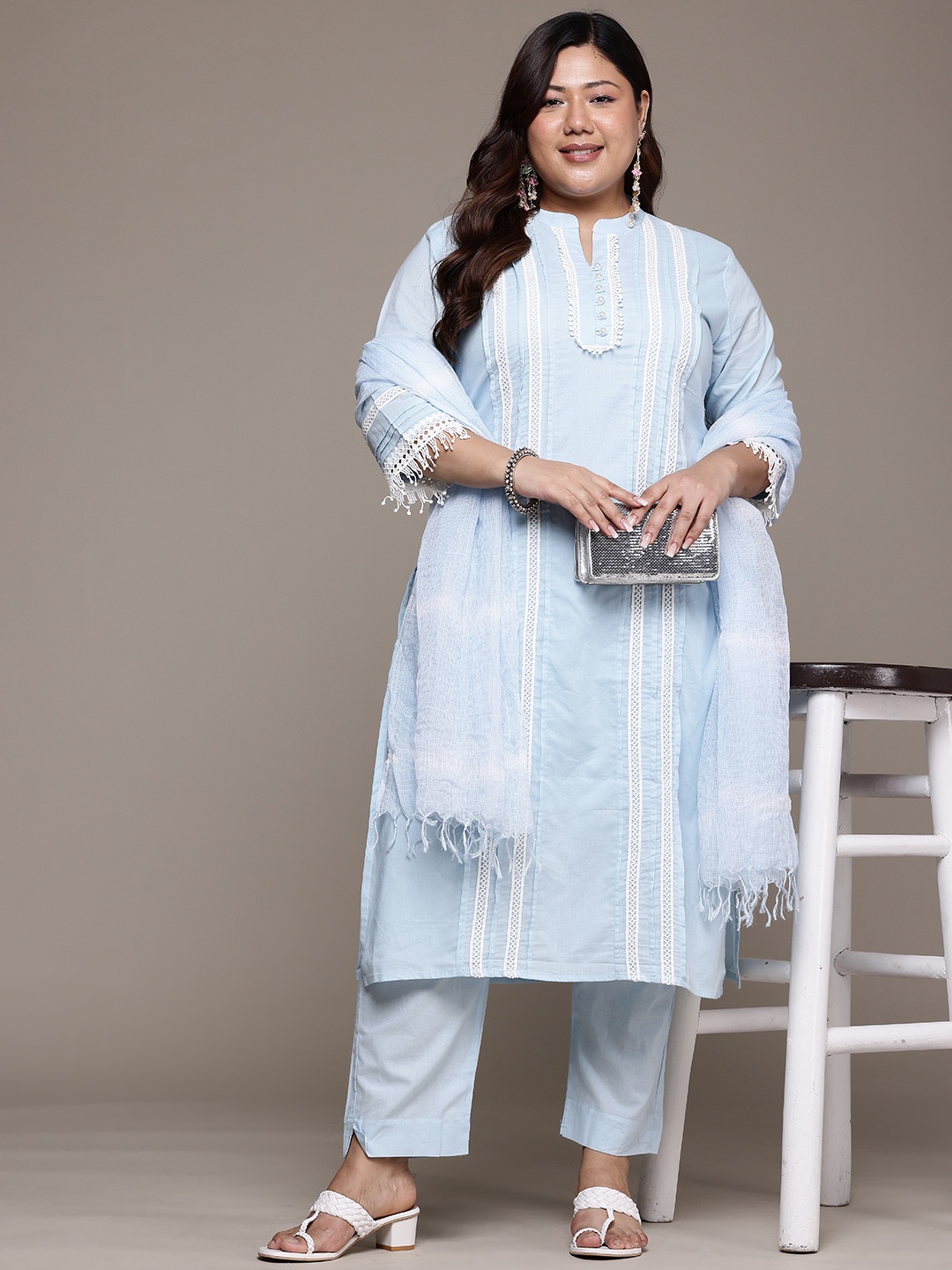 

Readiprint Floral Lace Design Pure Cotton Kurta with Trousers & Dupatta, Blue