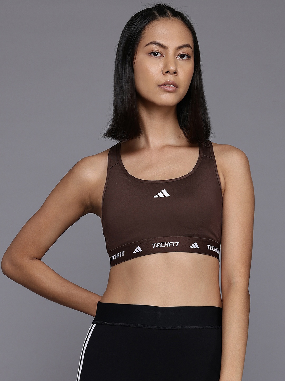 

ADIDAS Tf Ms Aeroready Half Coverage Lightly Padded Training Bra, Brown