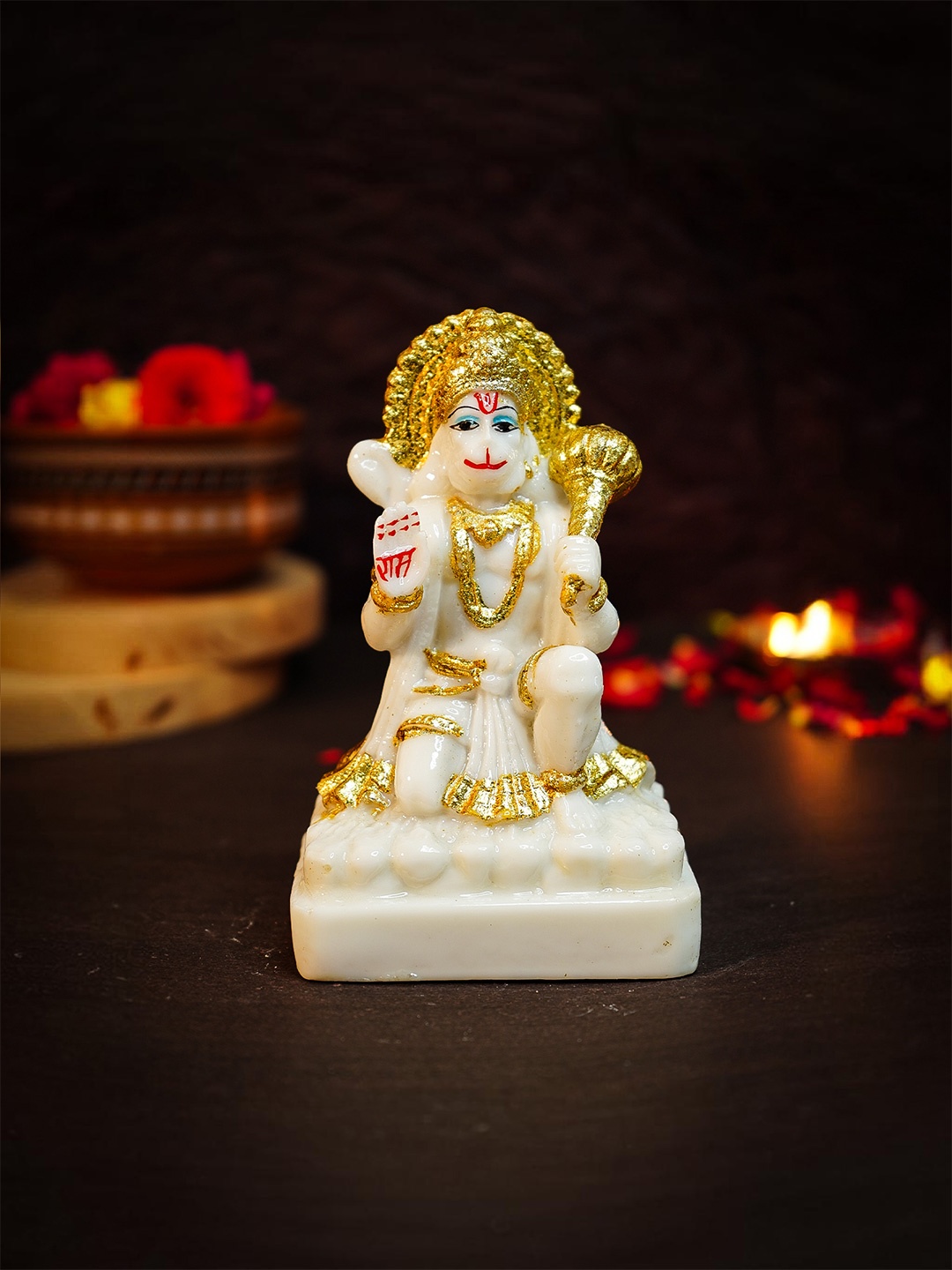 

Ekhasa White & Glod-Toned Hanuman Ji Religious Idol Showpiece
