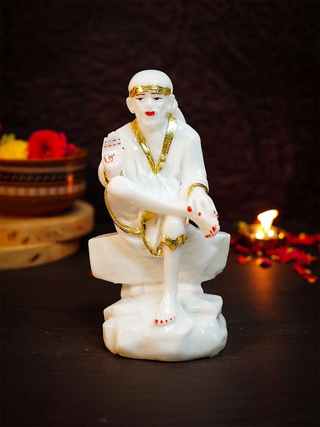 

Ekhasa White Sai Baba Religious Idol Showpiece