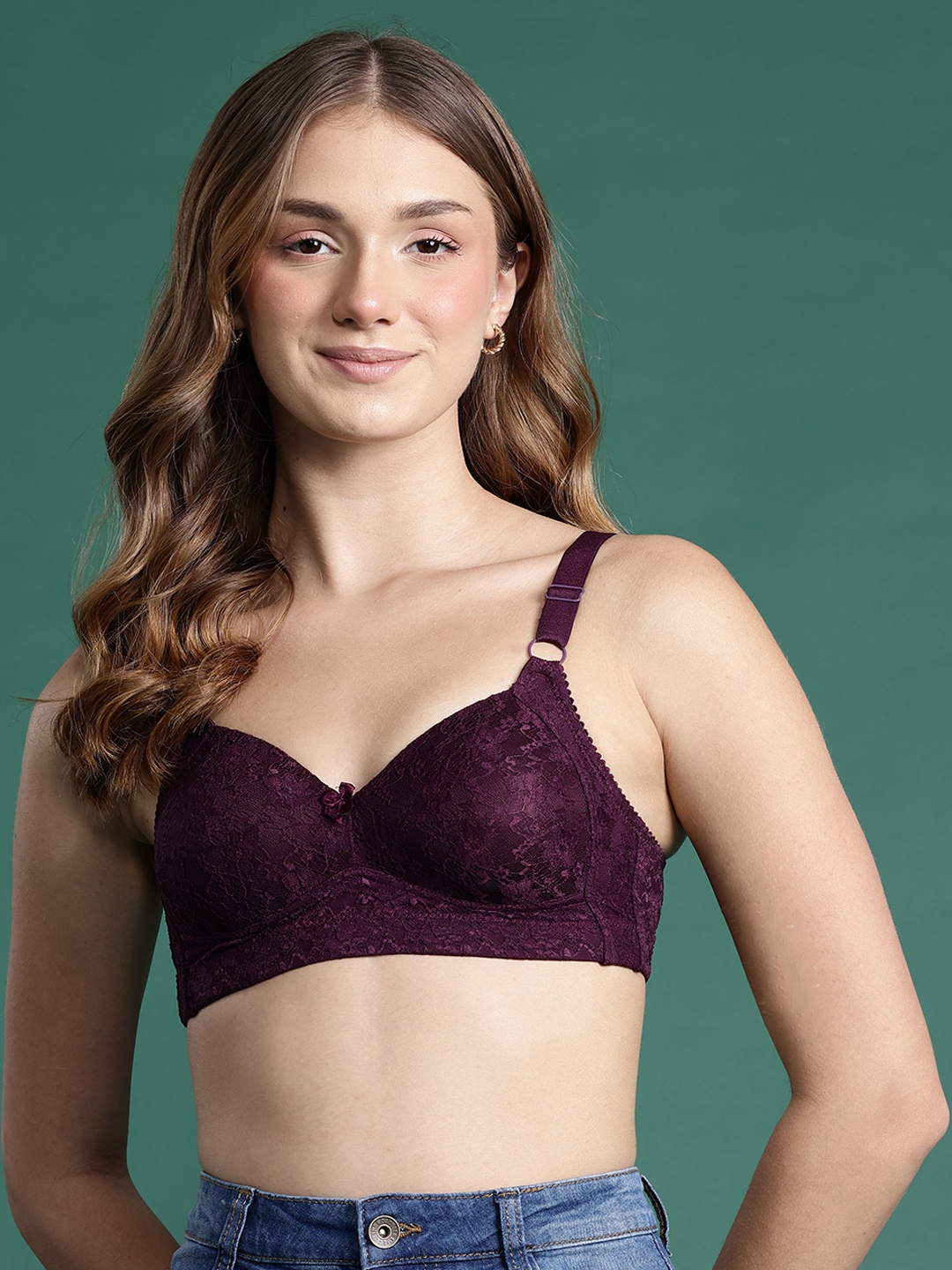 

DressBerry Floral Laced Full Coverage Lightly Padded Bra, Burgundy