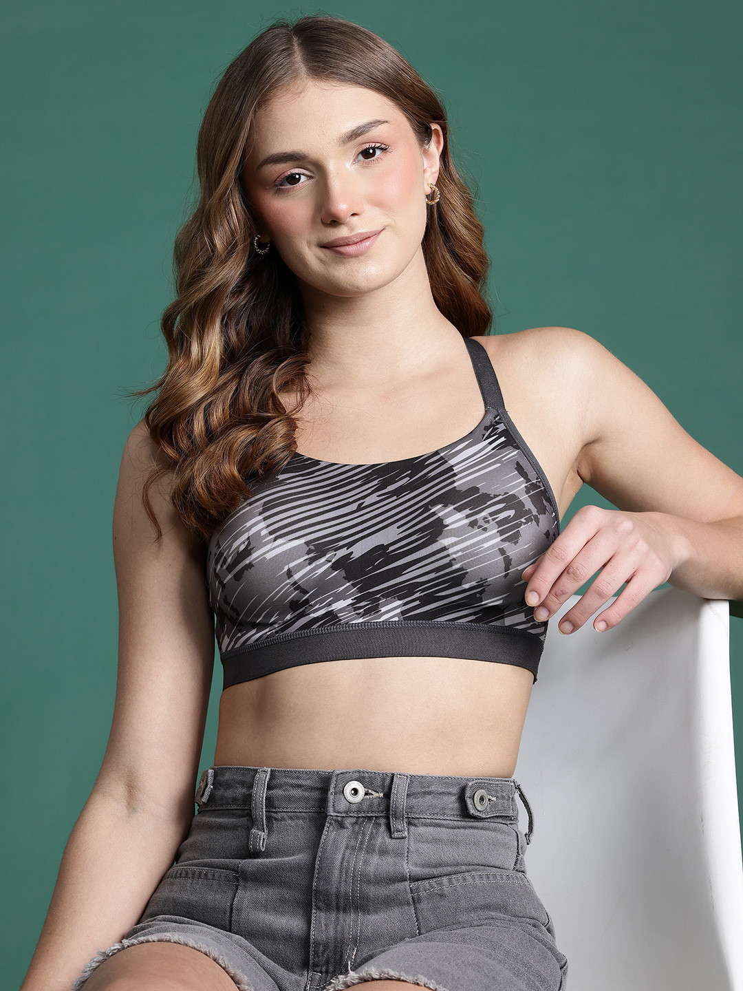 

DressBerry Abstract Printed Full Coverage Lightly Padded Workout Bra, Grey
