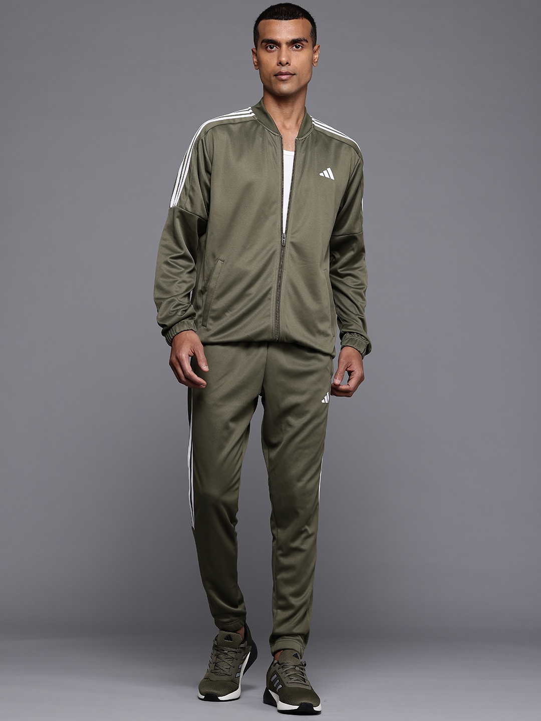 

ADIDAS Striped Detail Drop-Shoulder Sleeves 3S Plain Jacket with Joggers, Olive