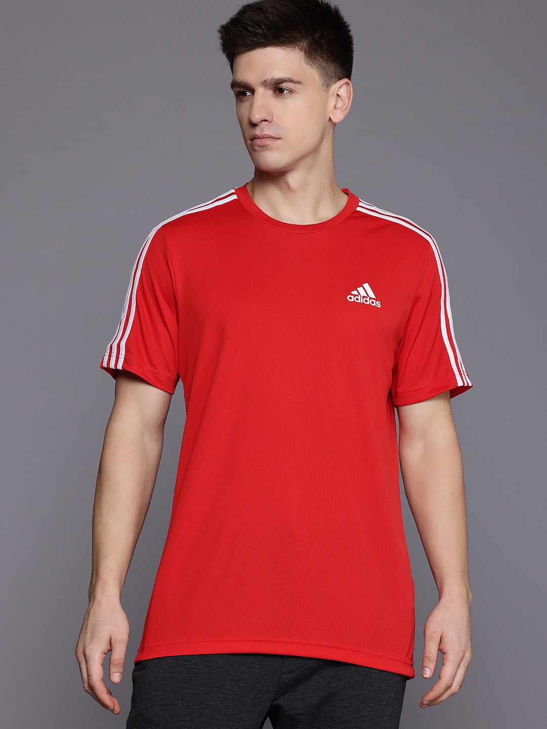 

ADIDAS Logo Print Detail 3-Striped T-shirt, Red
