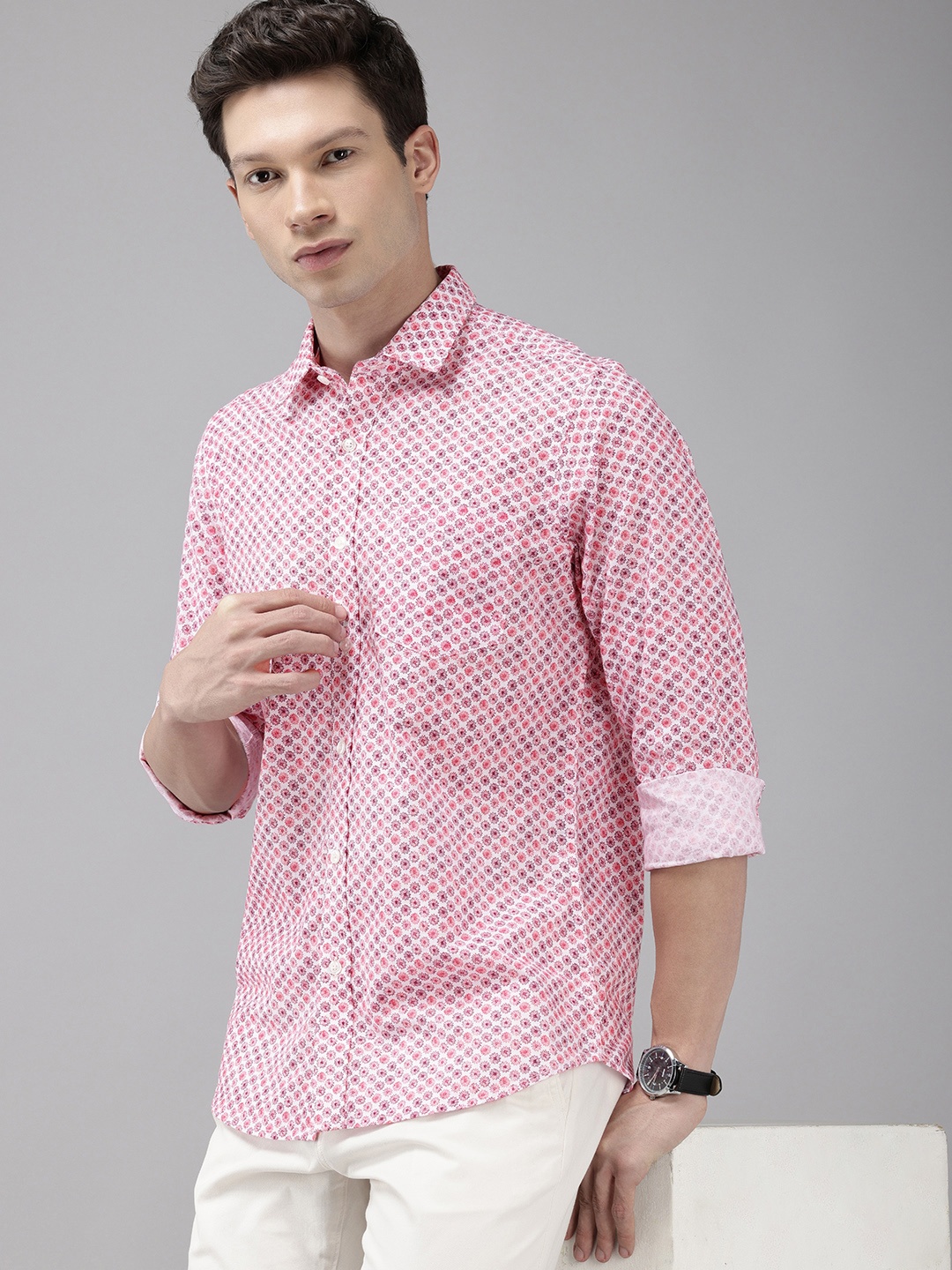 

ColorPlus Contemporary Fit Floral Printed Opaque Pure Cotton Casual Shirt, Pink