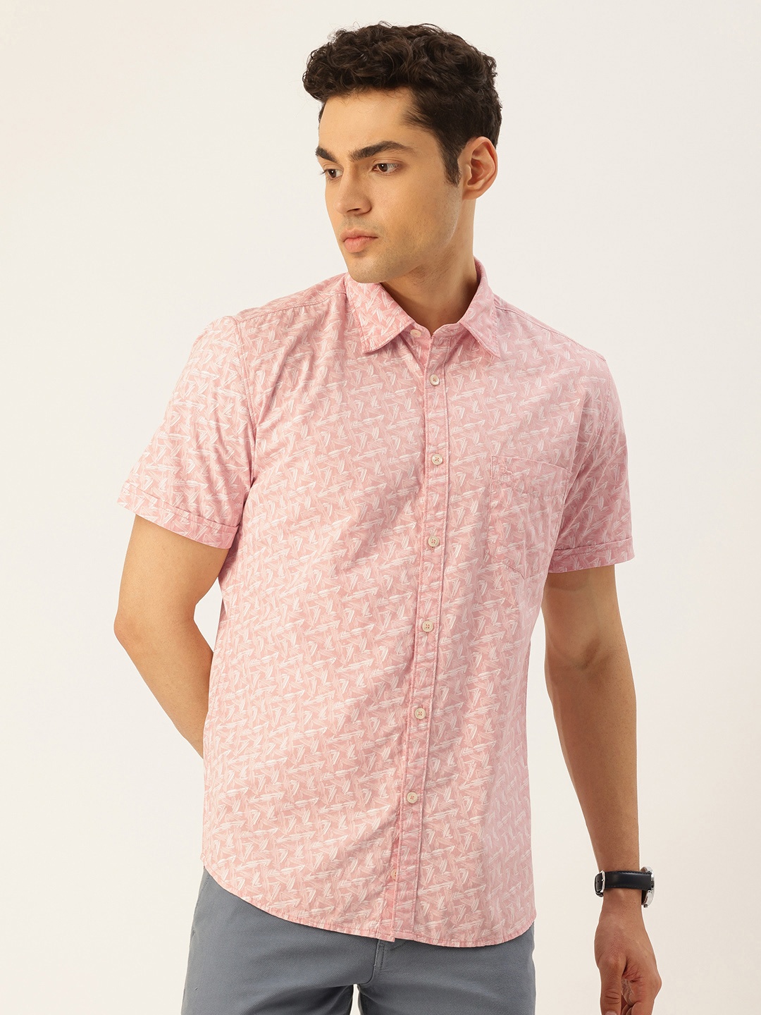 

Parx Pure Cotton Slim Fit Opaque Printed Casual Shirt, Pink