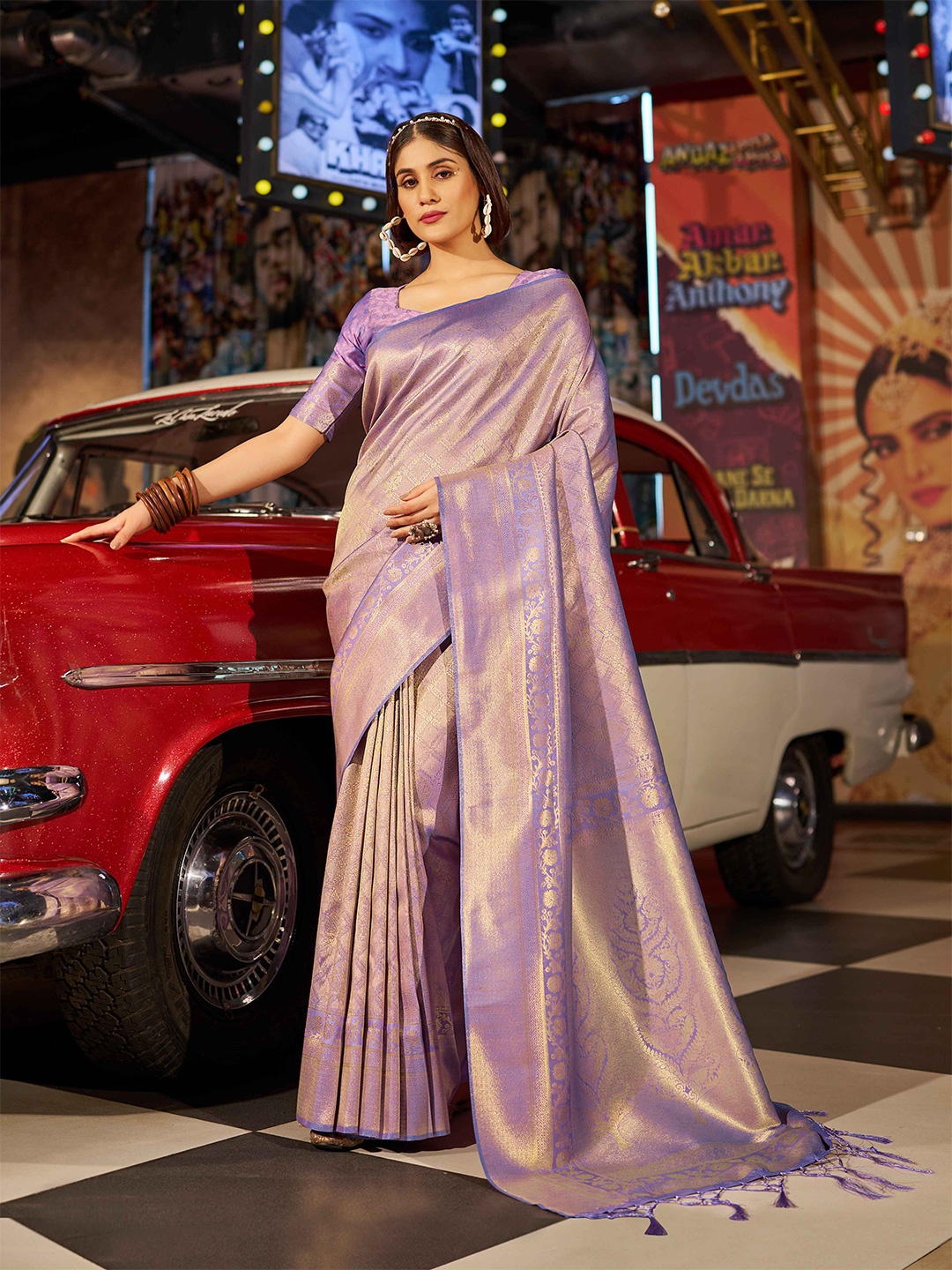 

Krimmple Woven Design Zari Saree, Purple