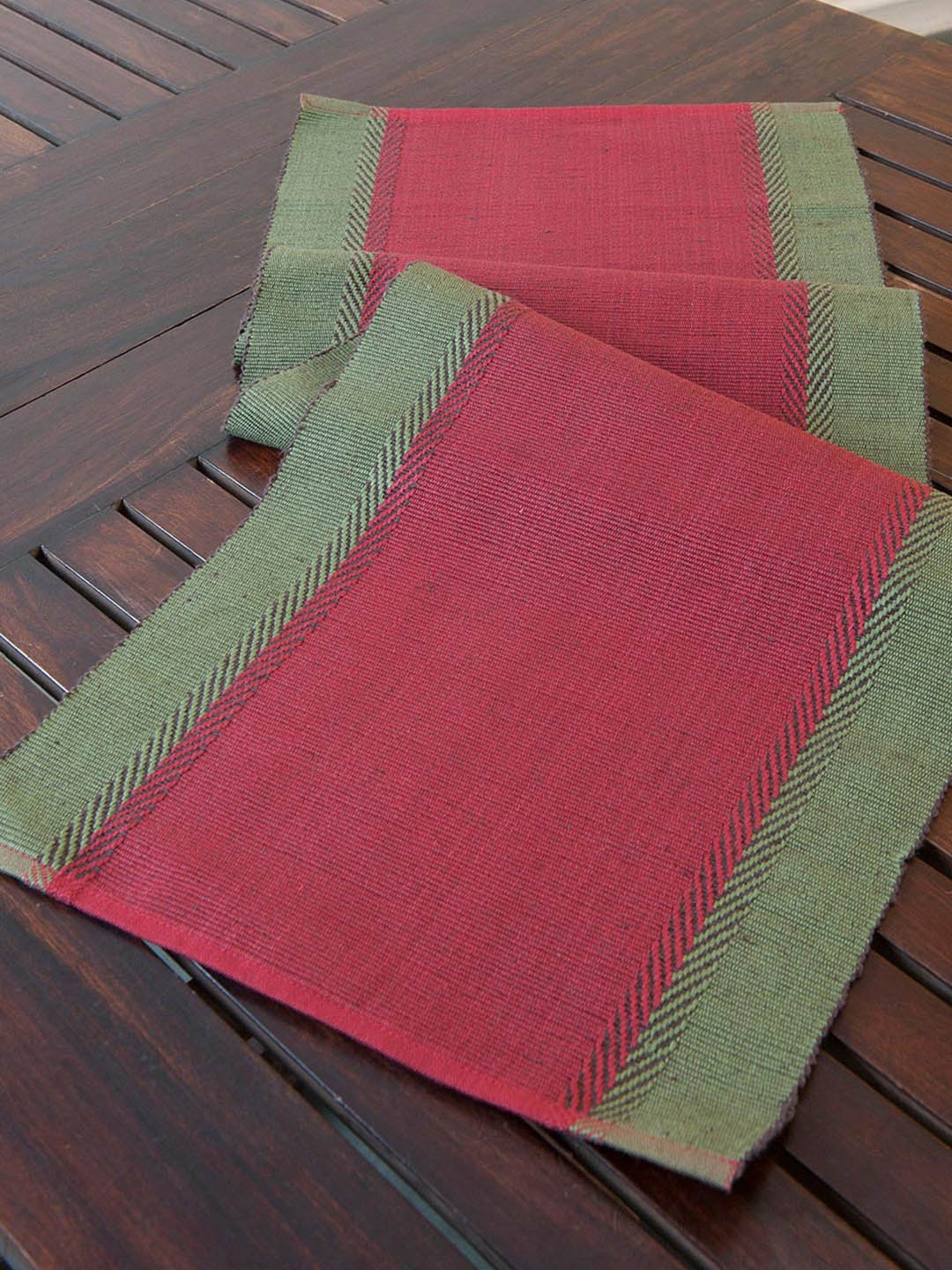 

Fabindia Zeeya Red & Green Pure Cotton Table Runner