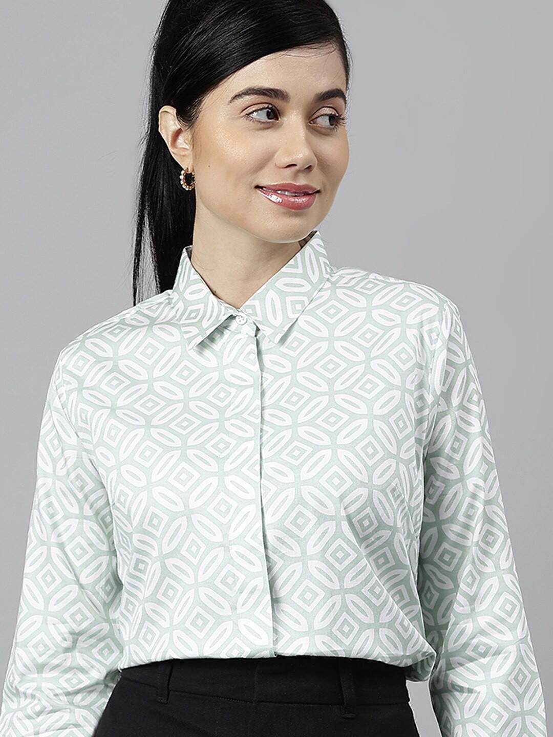 

Hancock Women Floral Opaque Printed Formal Shirt, Green