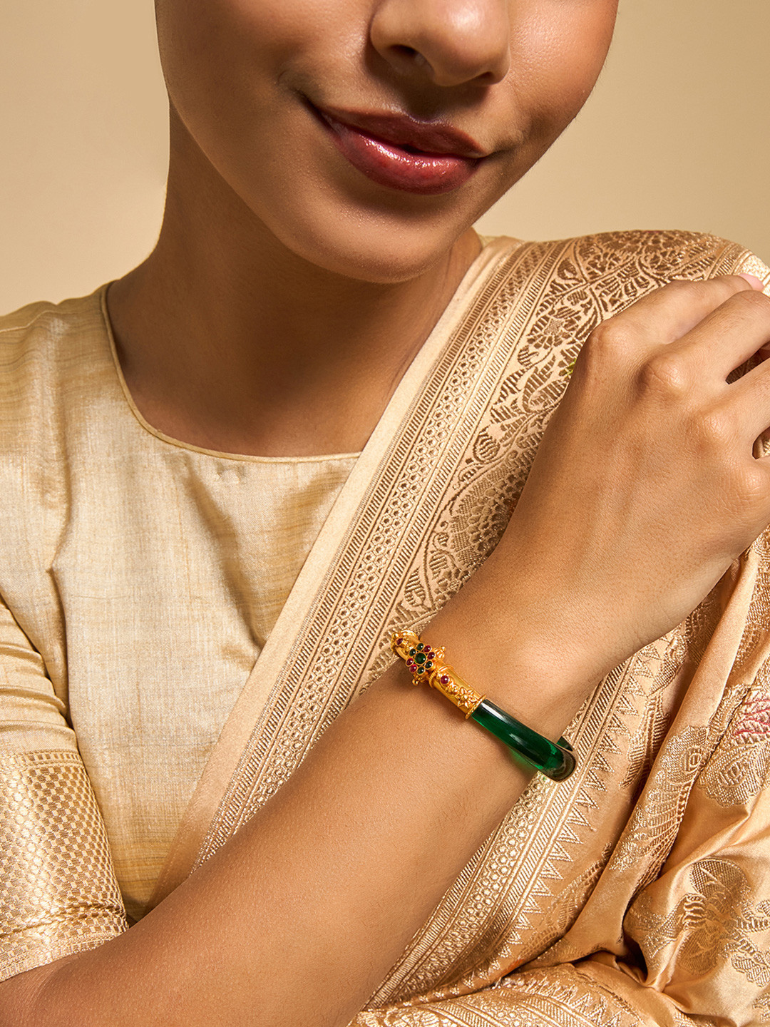 

Kushal's Fashion Jewellery 92.5 Pure Silver Gold-Plated Artificial Stones-Studded Bangle