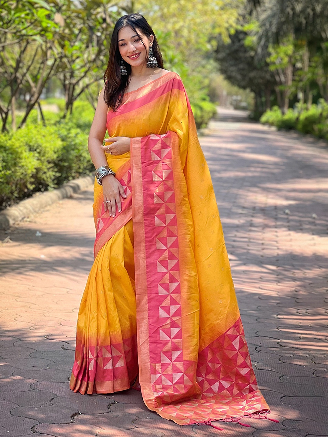 

Mitera Woven Design Banarasi Saree, Yellow