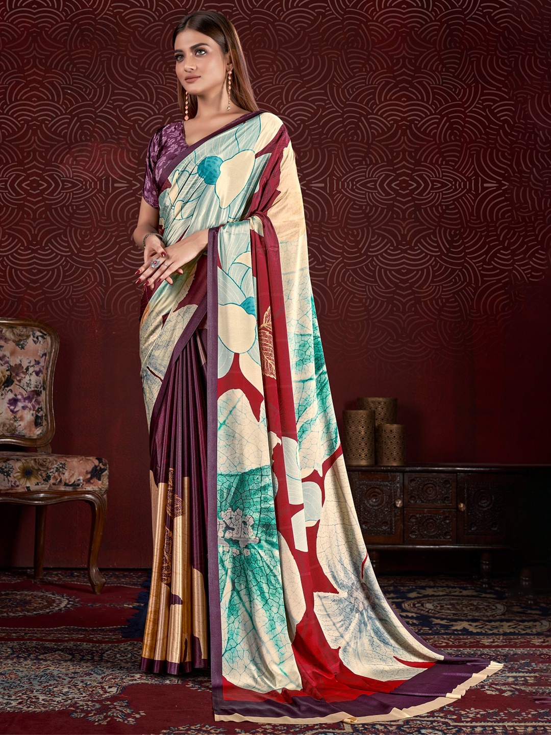 

JIVORA Floral Printed Saree, Green