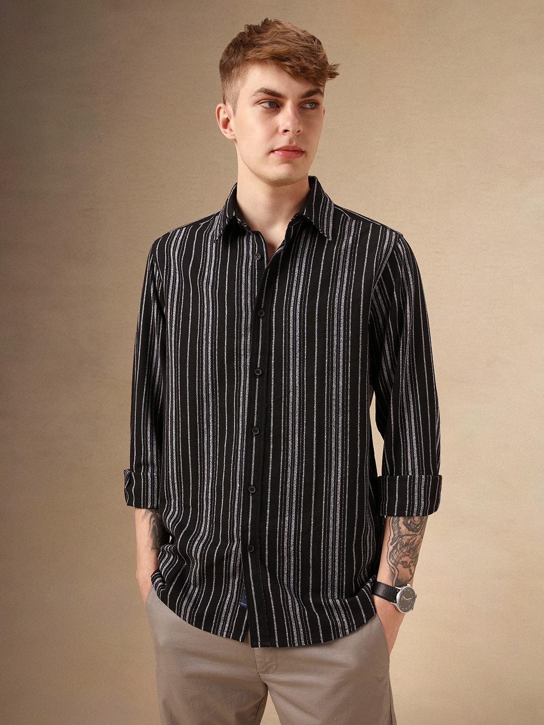 

Dennis Lingo Men Smart Spread Collar Vertical Striped Cotton Relaxed Fit Casual Shirt, Black