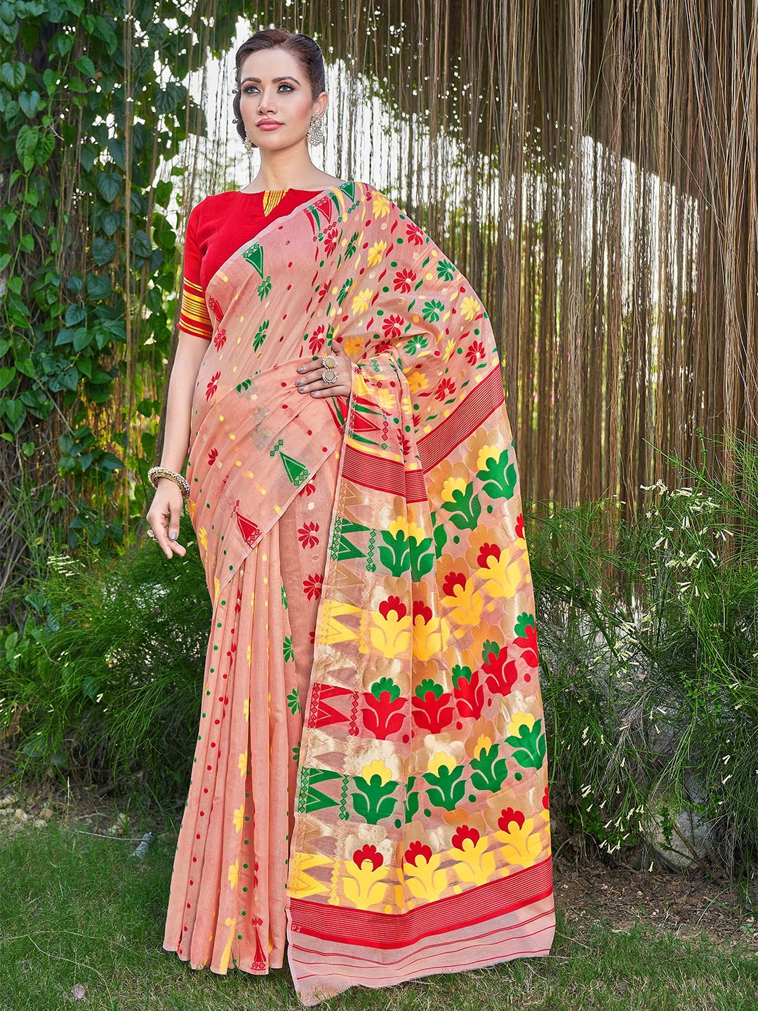 

Krimmple Woven Design Zari Linen Blend Jamdani Saree, Cream