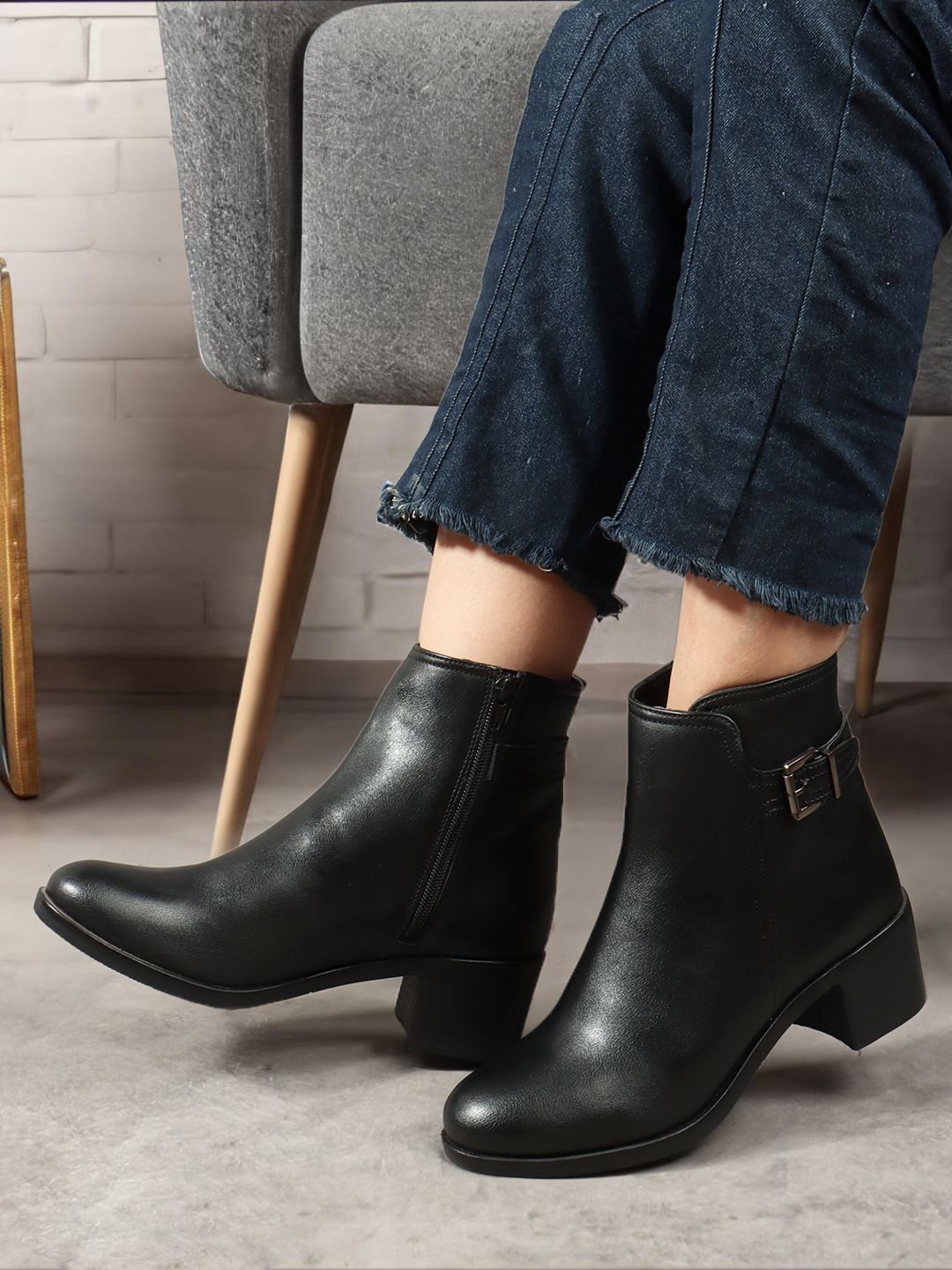 

ELLE Women Block-Heeled Chelsea Boots, Black