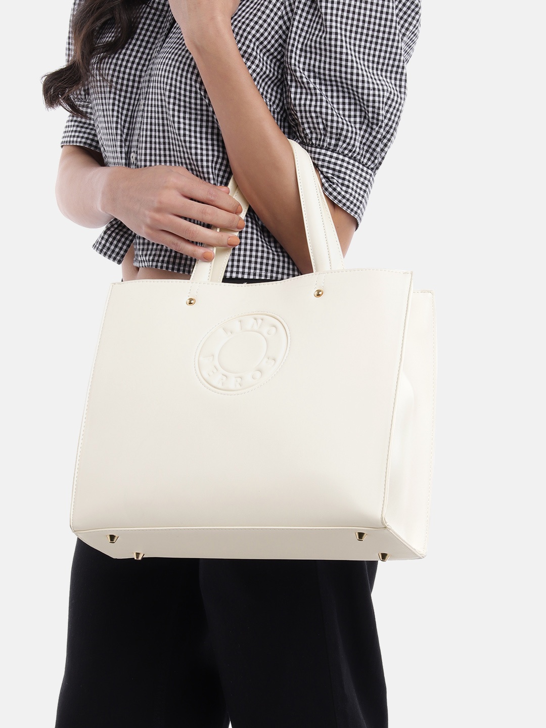 

Lino Perros Brand Logo Printed Structured Handheld Bag, Off white