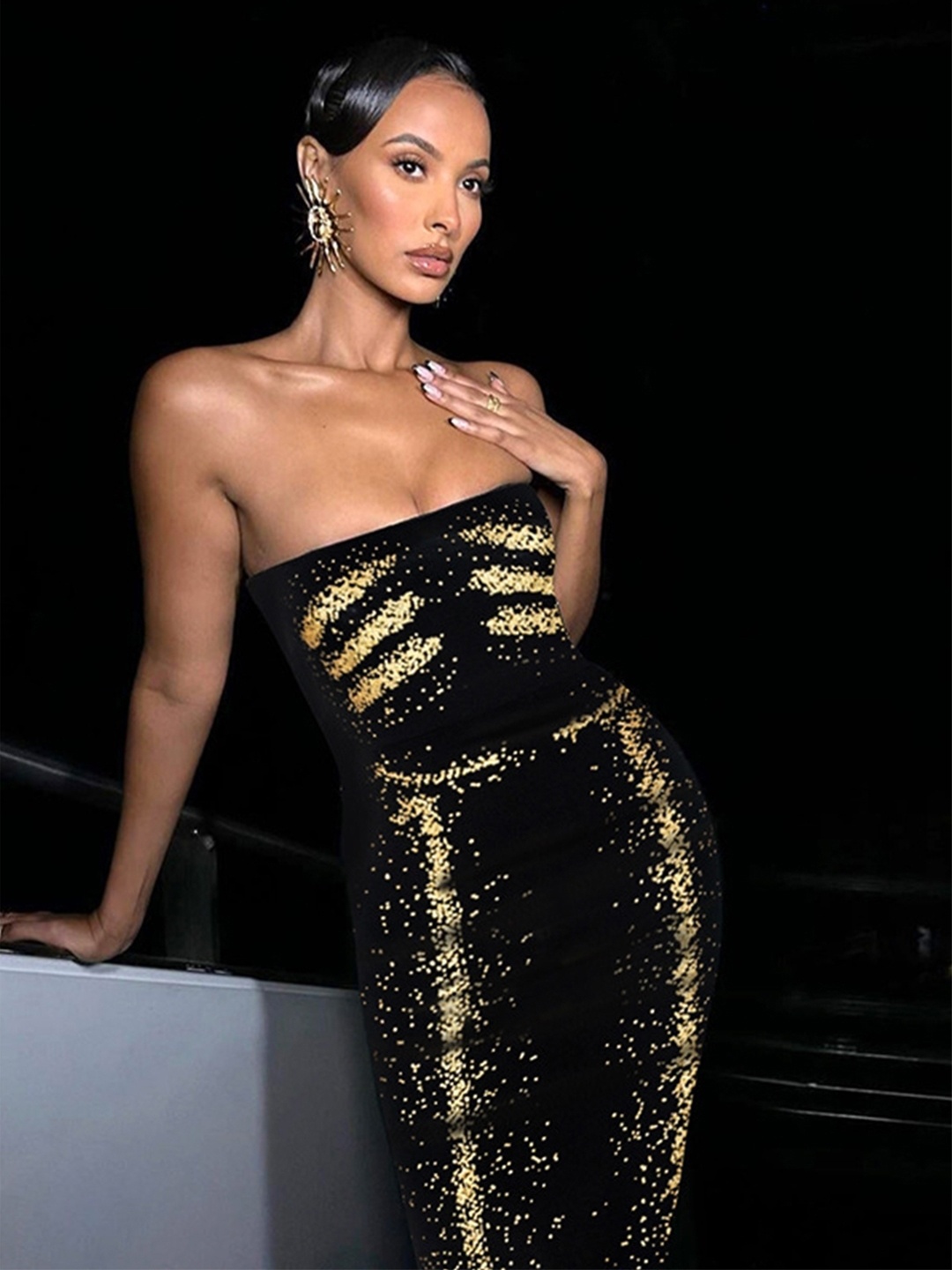 

KPOP Women Off-Shoulder Bodycon Dress, Black
