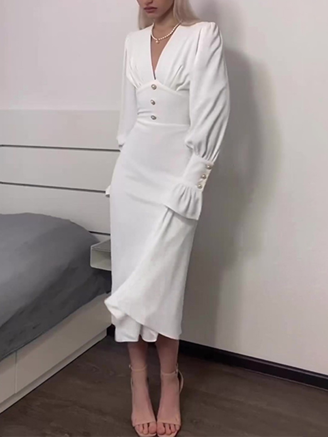 

KPOP Women Bell Sleeve Bodycon Maxi Dress, White