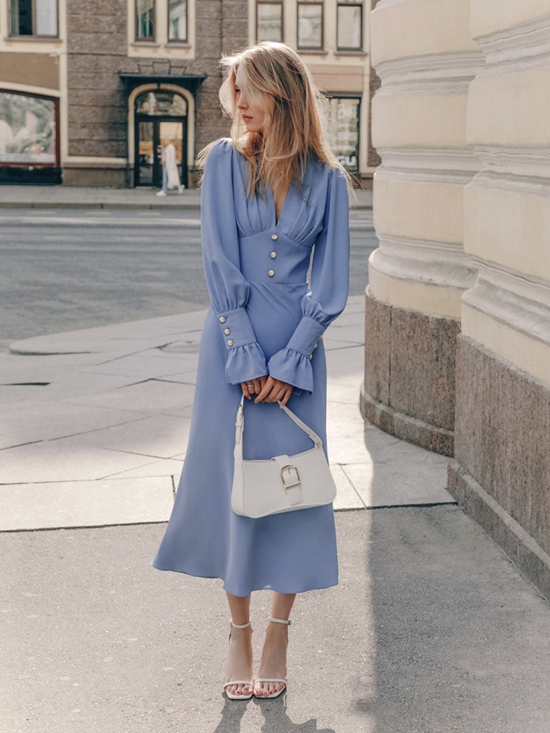 

KPOP Solid Bell Sleeve Empire Dress, Blue