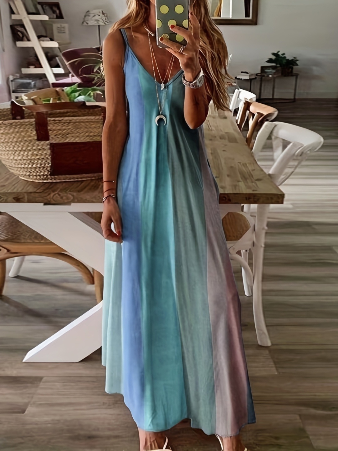 

KPOP Shoulder Strap Colourblocked Maxi Dress, Blue