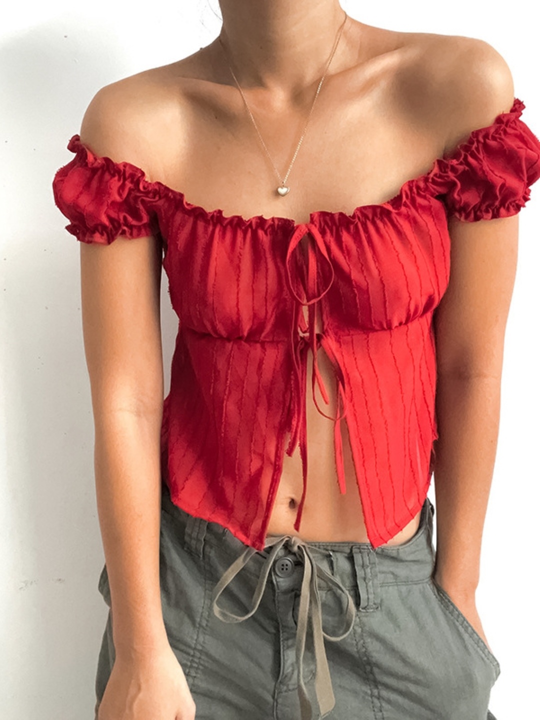 

KPOP Women Off-Shoulder Puff Sleeve Top, Red