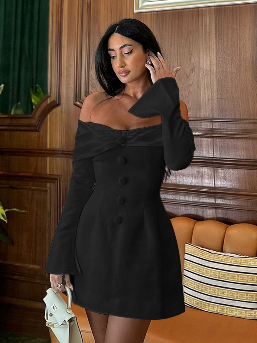 

KPOP Off-Shoulder Bell Sleeve A-Line Dress, Black