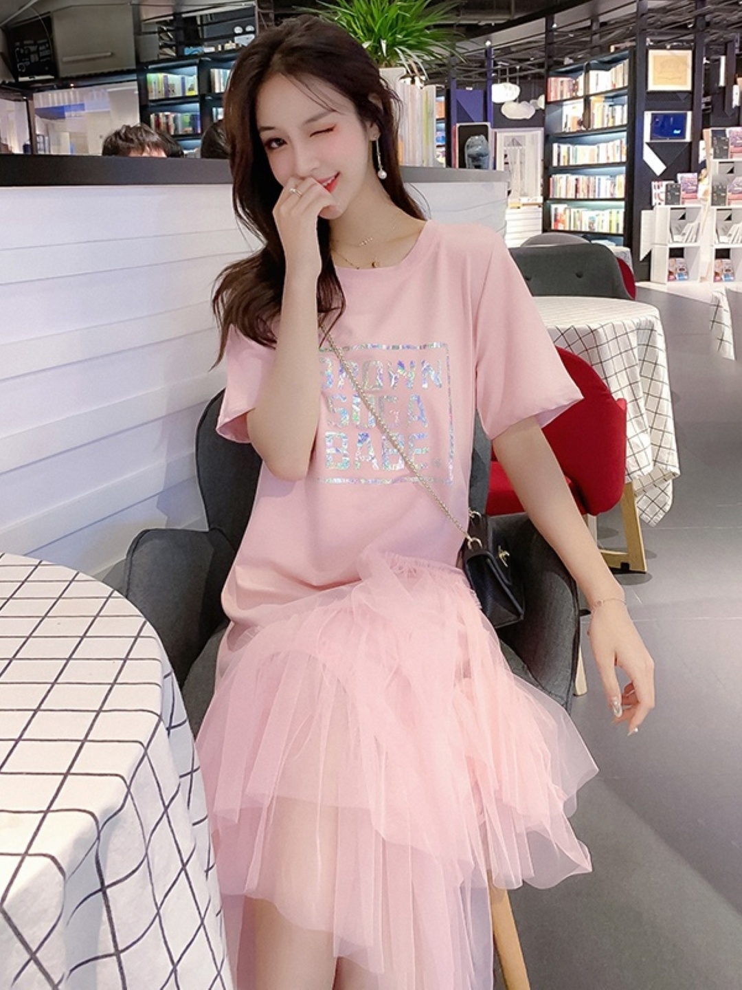 

KPOP Women Typography Printed A-Line Midi Dress, Pink