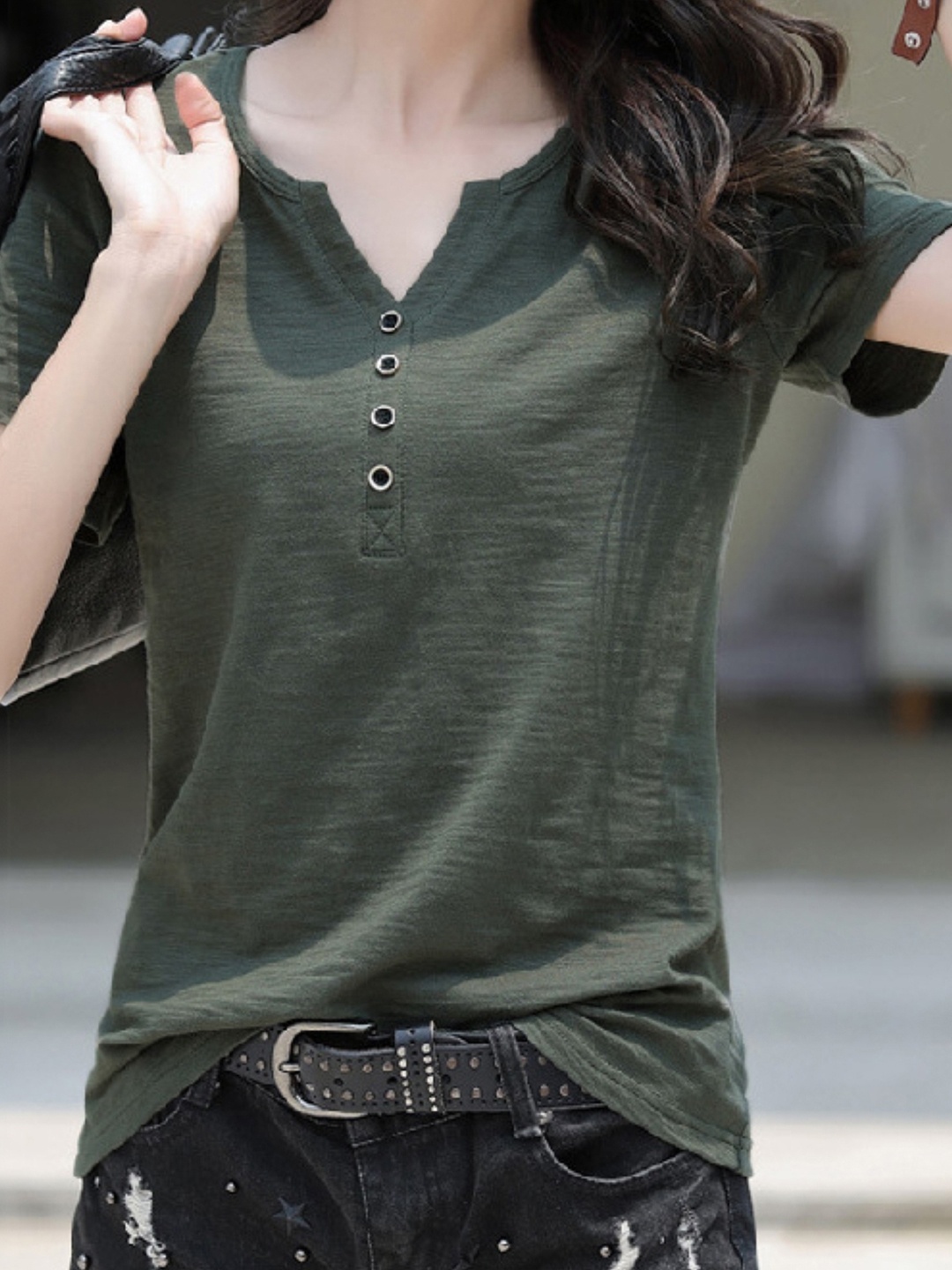 

KPOP Women V-Neck Regular Top, Green