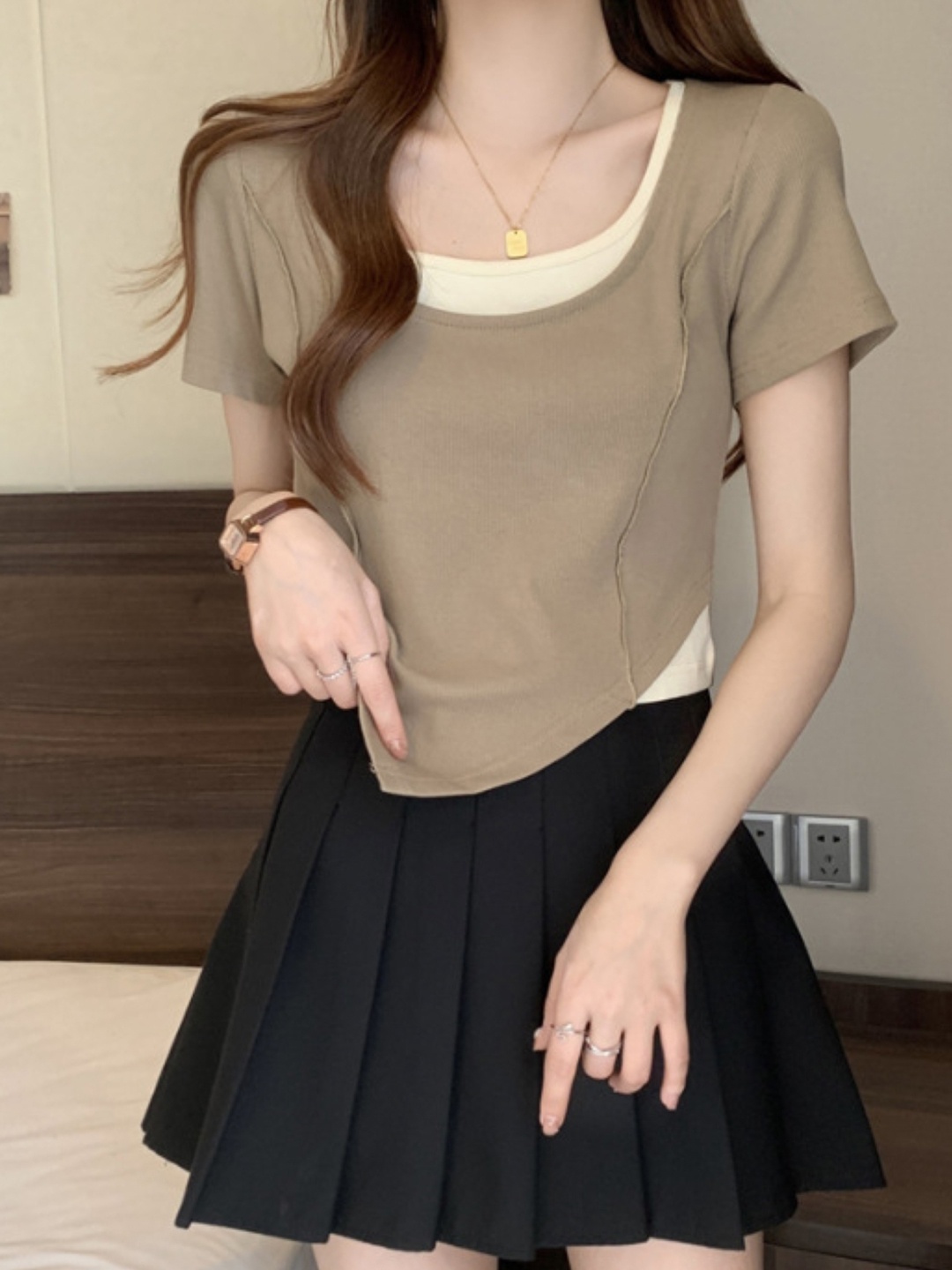 

KPOP Women Short Sleeves Top, Brown