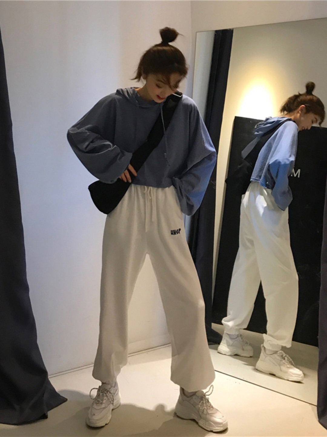 

KPOP Hooded Puff Sleeve Crop Top, Grey