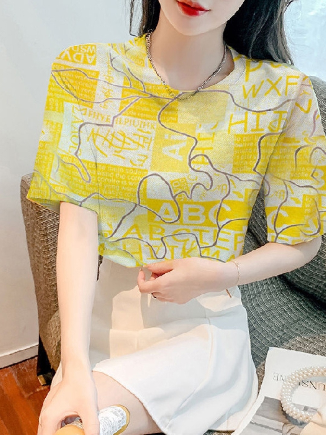 

KPOP Print Top, Yellow